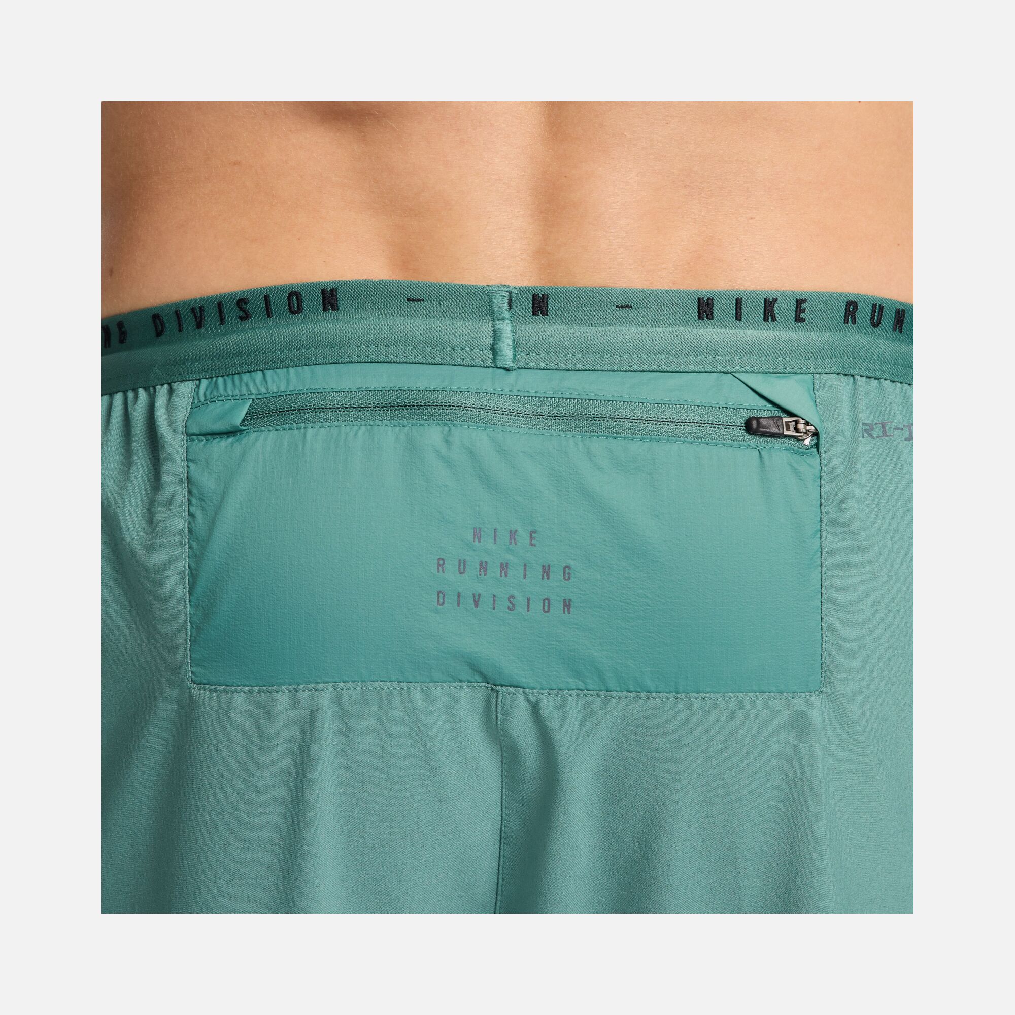 Nike Dri-Fit ADV Run Division UVA and UVB Protection Running Erkek Eşofman Altı