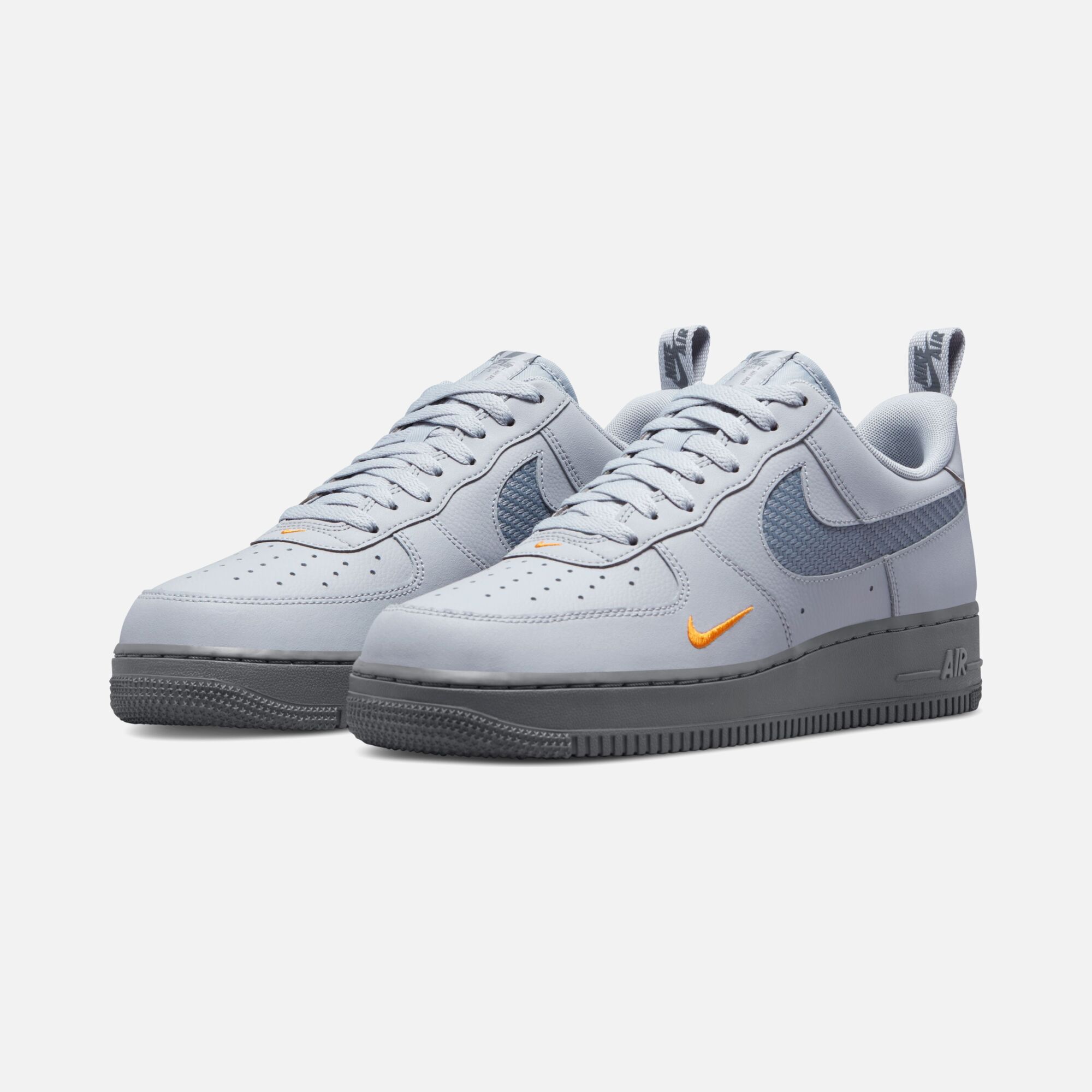 Nike Air Force 1 '07 LV8 "Cut-Out Swoosh" Erkek Spor Ayakkabı