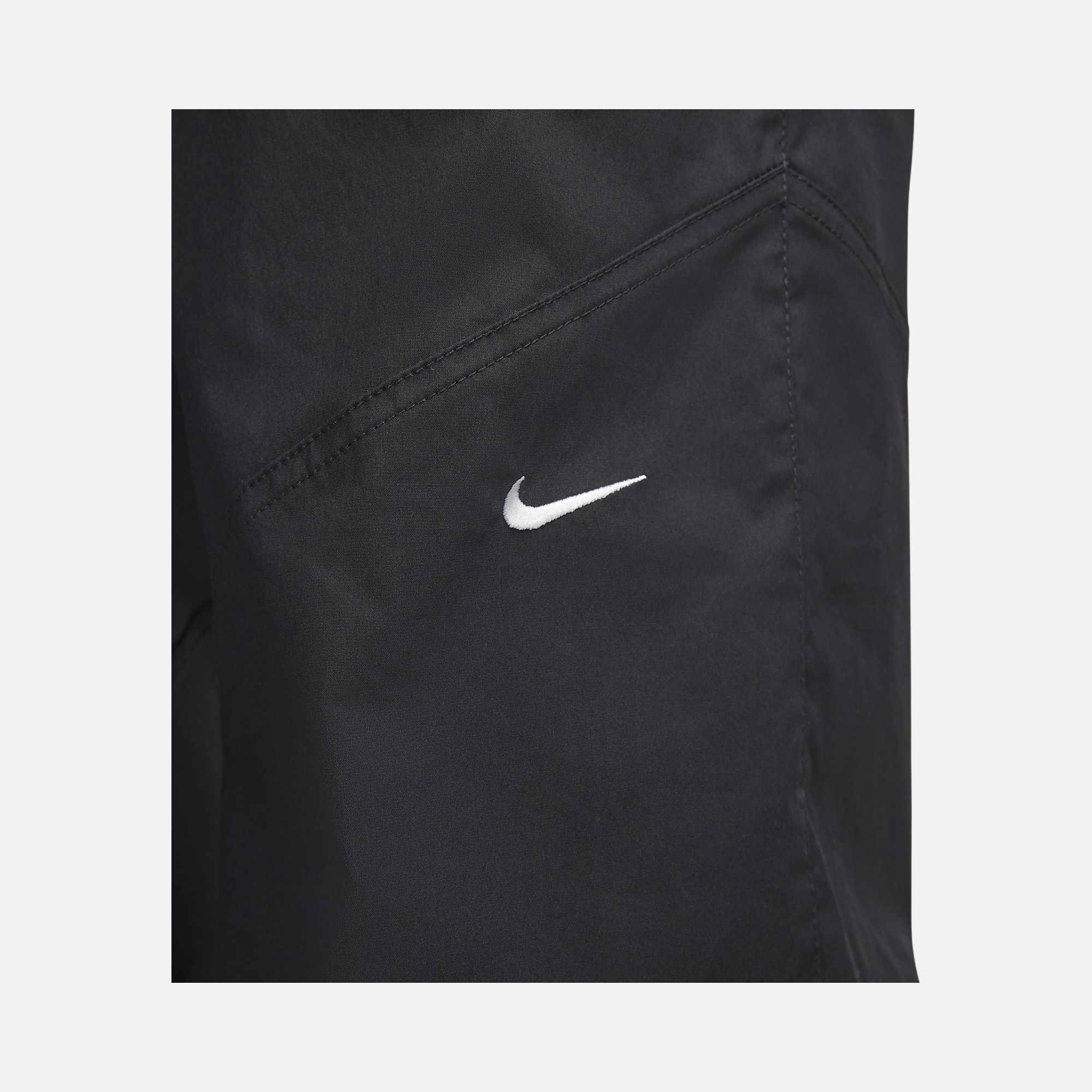 Nike Sportswear Essentials Woven High-Rise Kadın Pantolon