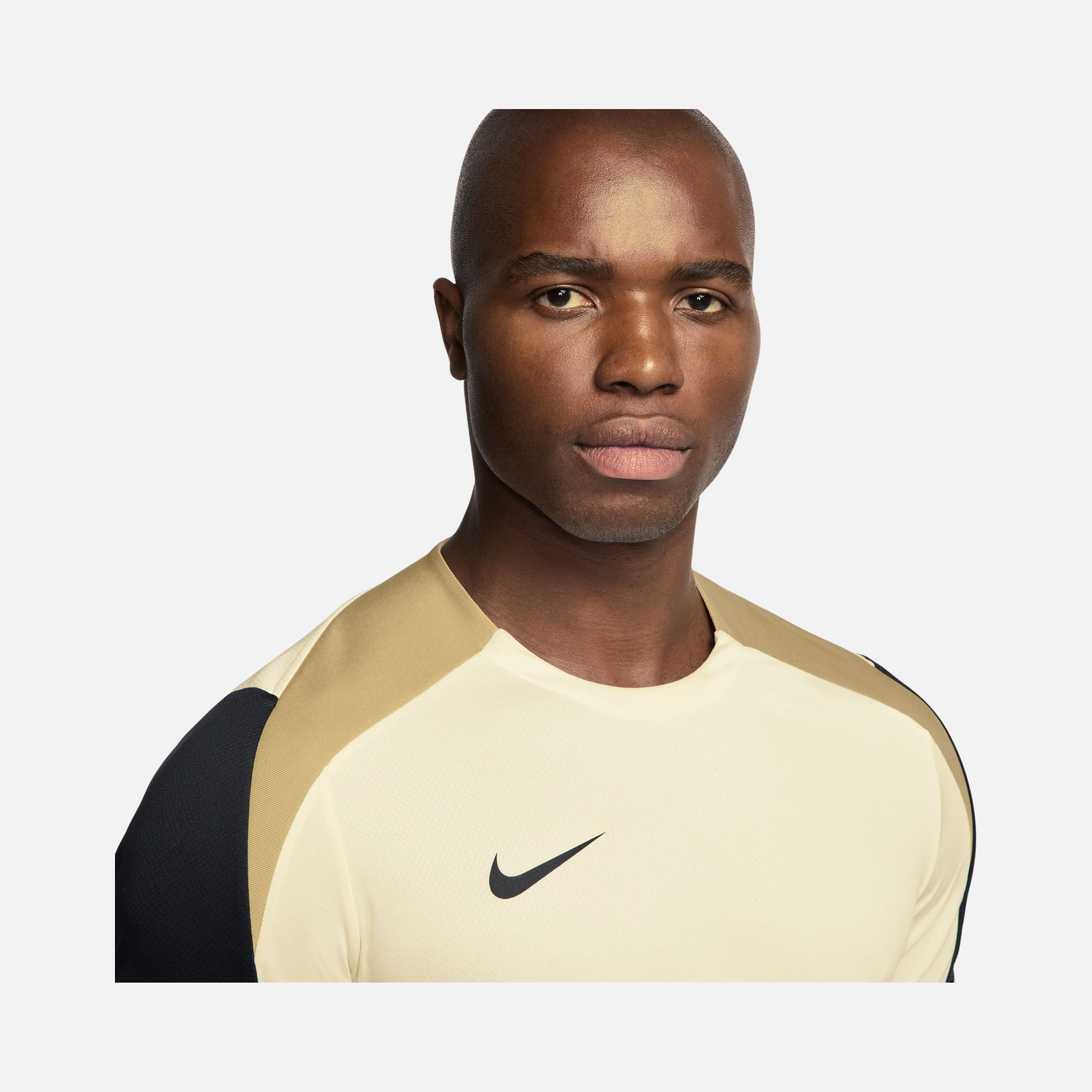 Nike Dri-Fit Football Short-Sleeve Erkek Tişört