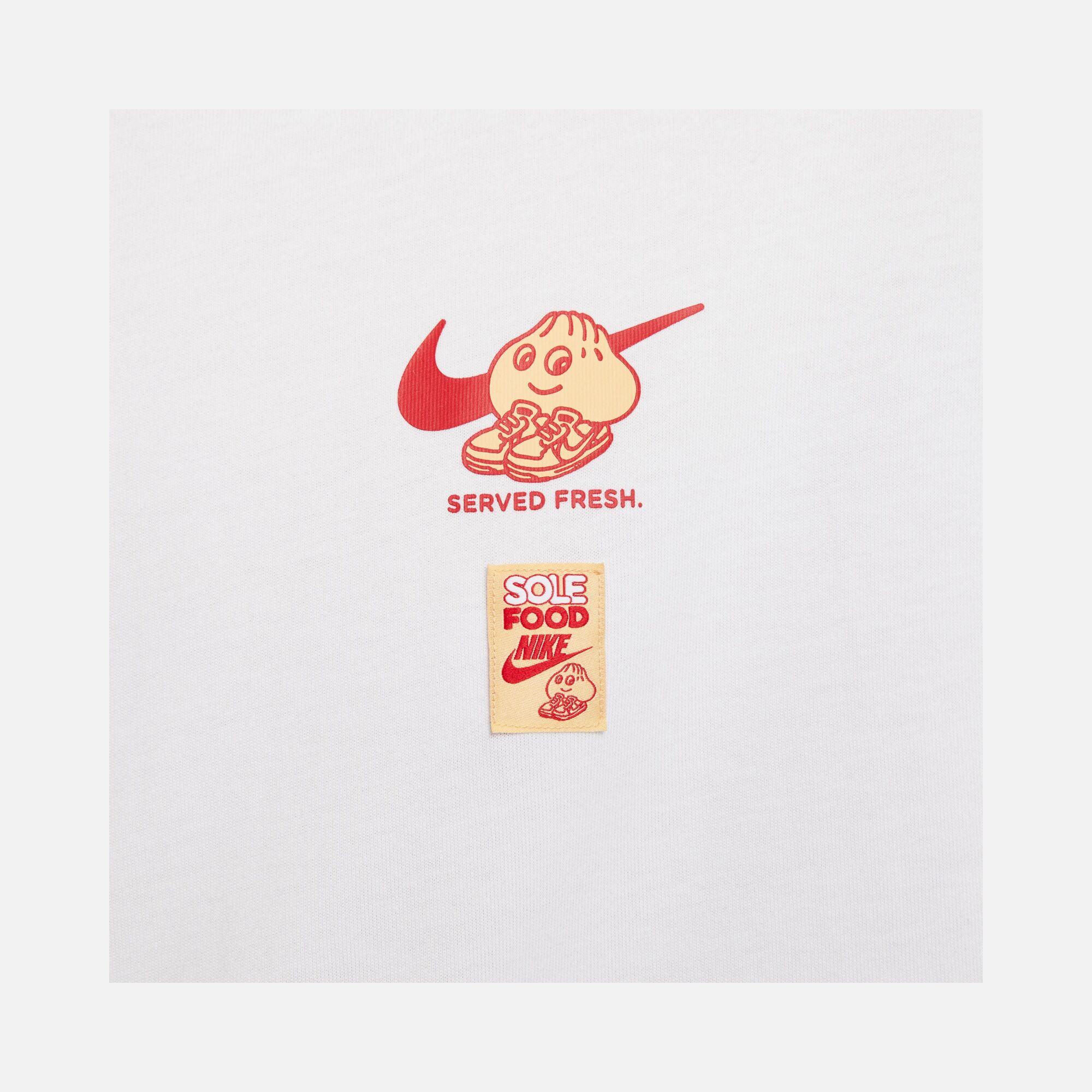 Nike Sportswear Sole Food Graphic Oversized Short-Sleeve Erkek Tişört