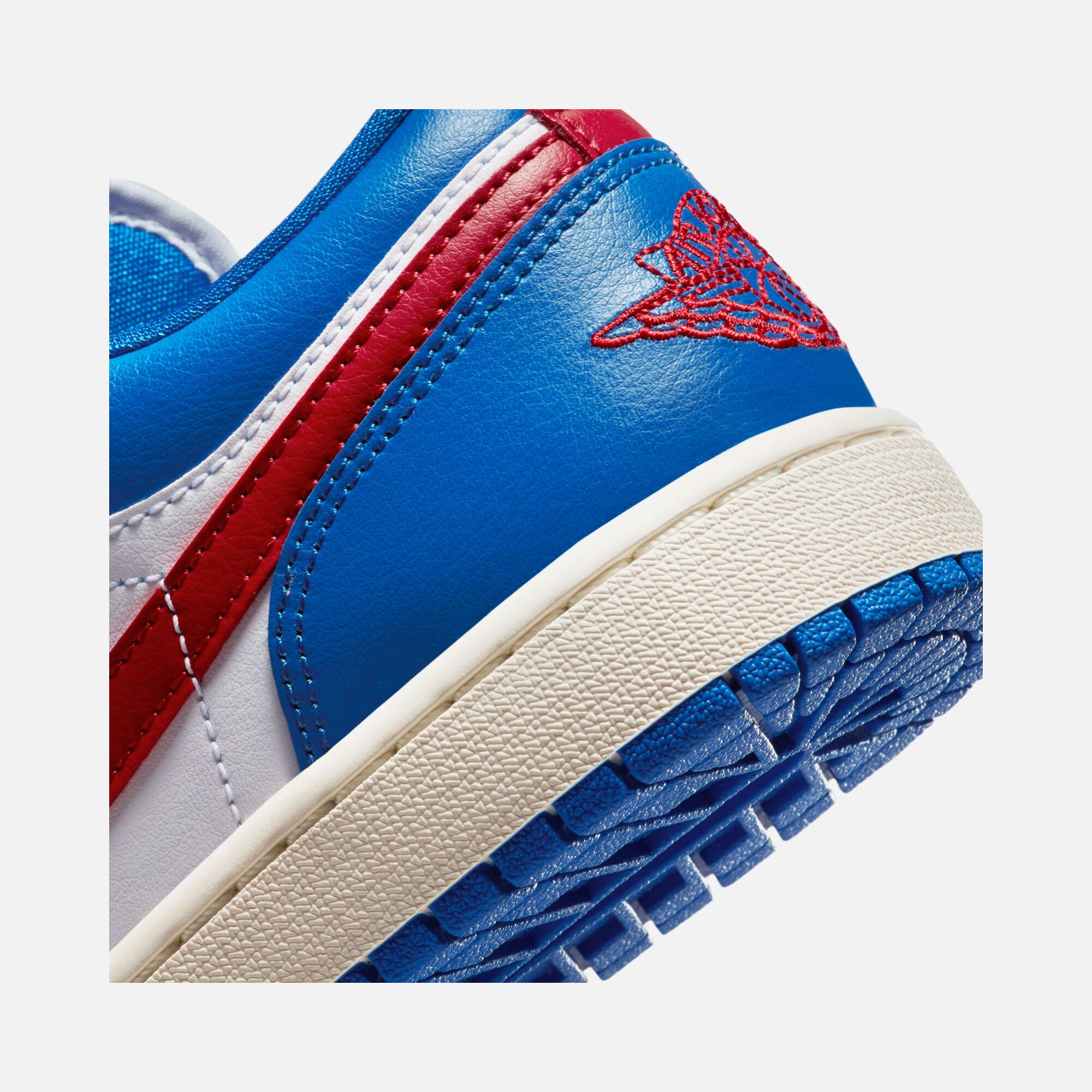 Nike Air Jordan 1 Low Kadın Spor Ayakkabı