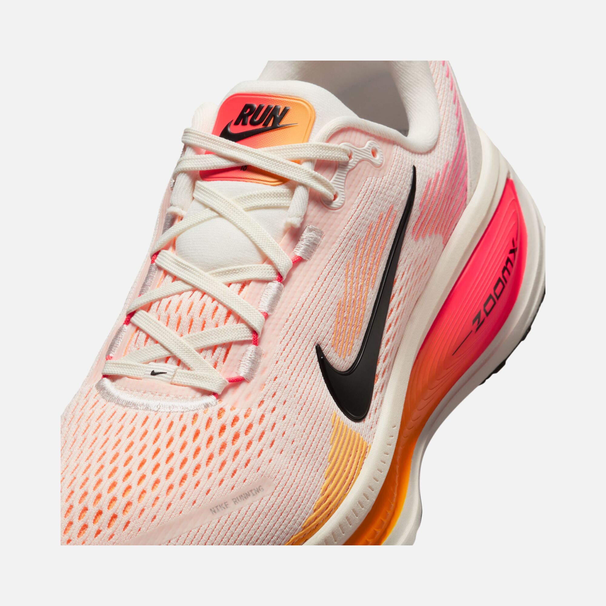 Nike Vomero 18 ZoomX Road Running Kadın Spor Ayakkabı