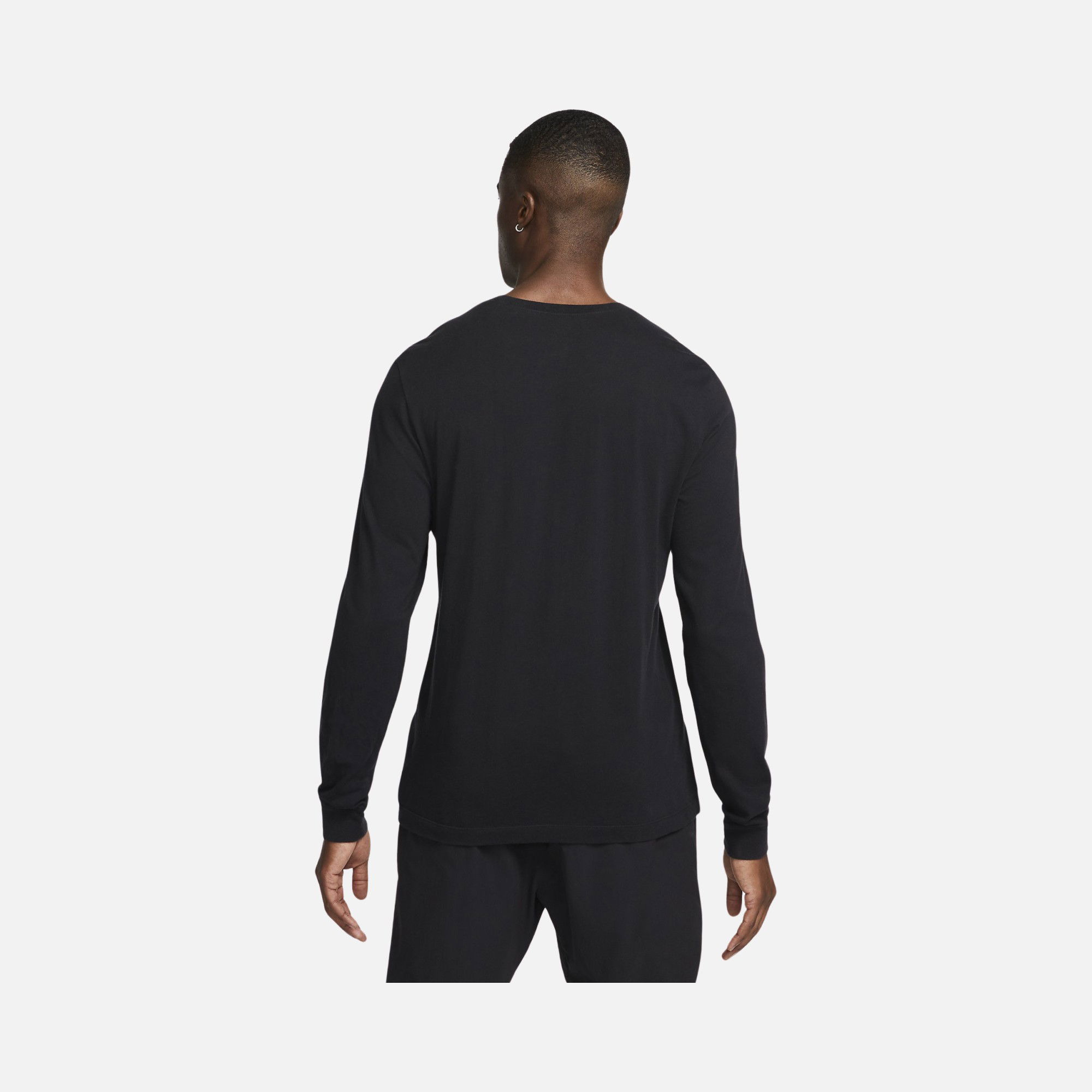 Nike Sportswear Club ''Embroidered Futura Logo'' Long-Sleeve Erkek Tişört