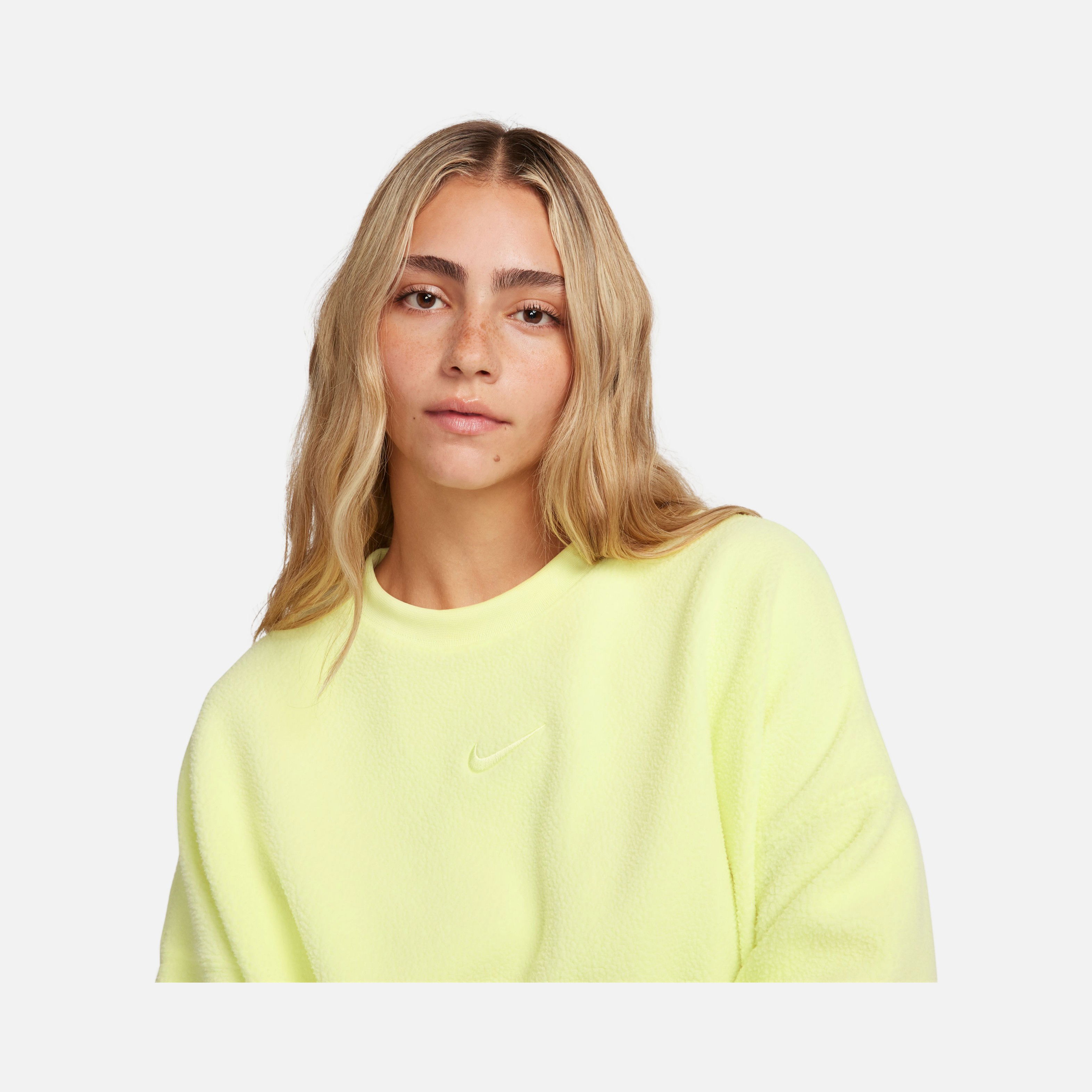Nike Sportswear Plush Mod Cropped Crew-Neck Kadın Sweatshirt