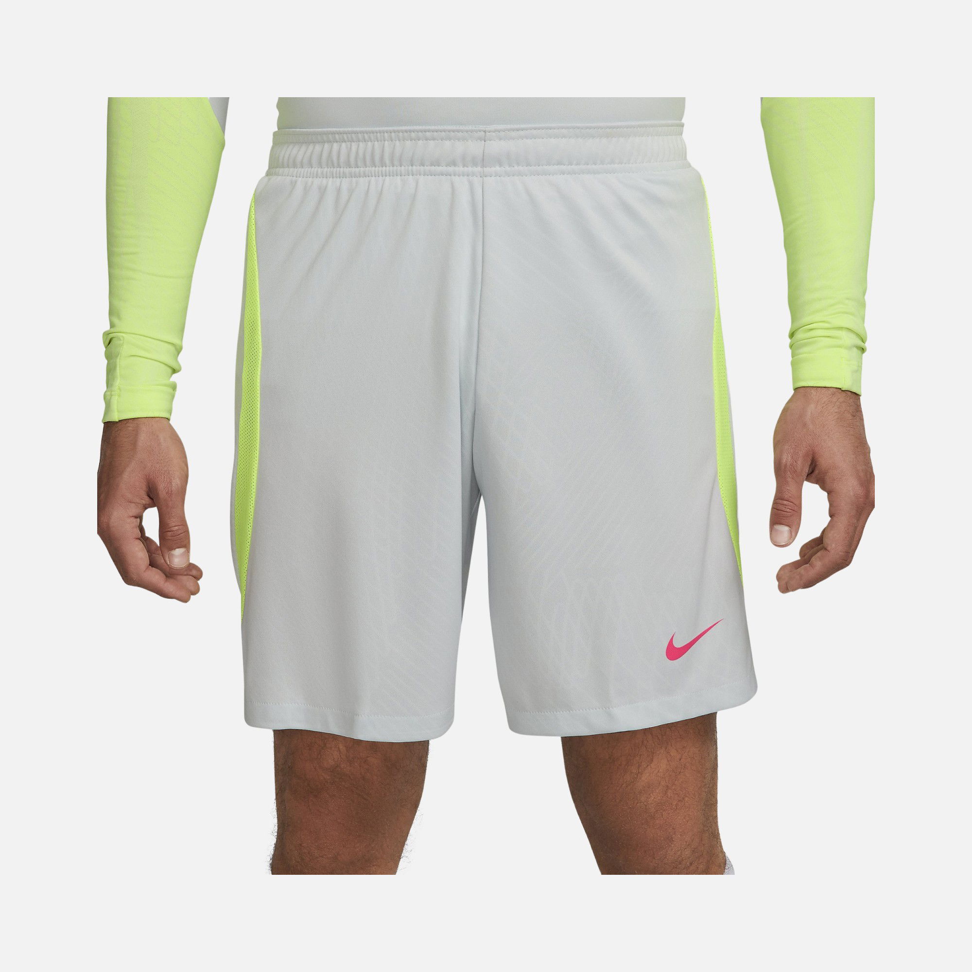 Nike Dri-Fit Strike Soccer Erkek Şort