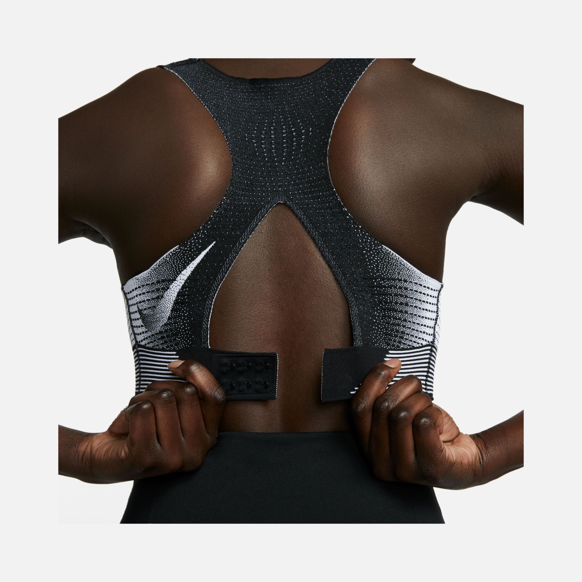 Nike Swoosh Flyknit High-Support Non-Padded Training Kadın Bra