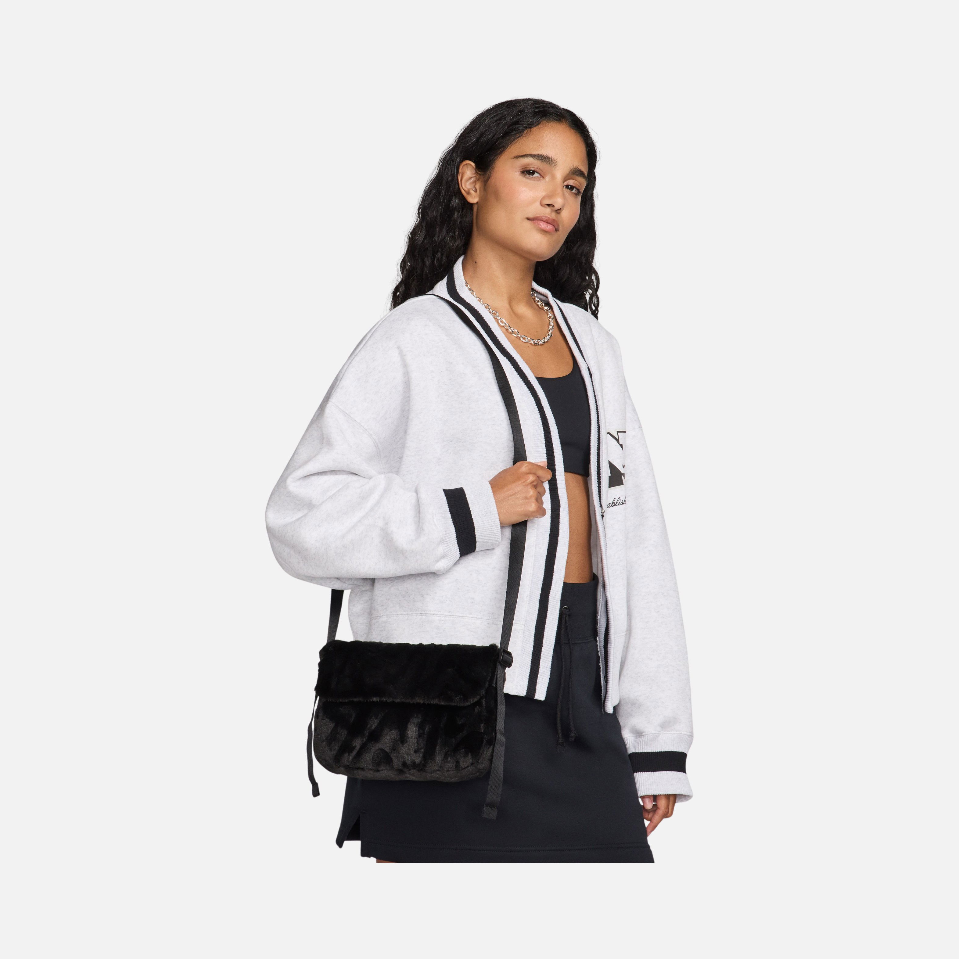 Nike Sportswear Futura 365 Faux Fur (1 L) HO24 Kadın Omuz Çantası