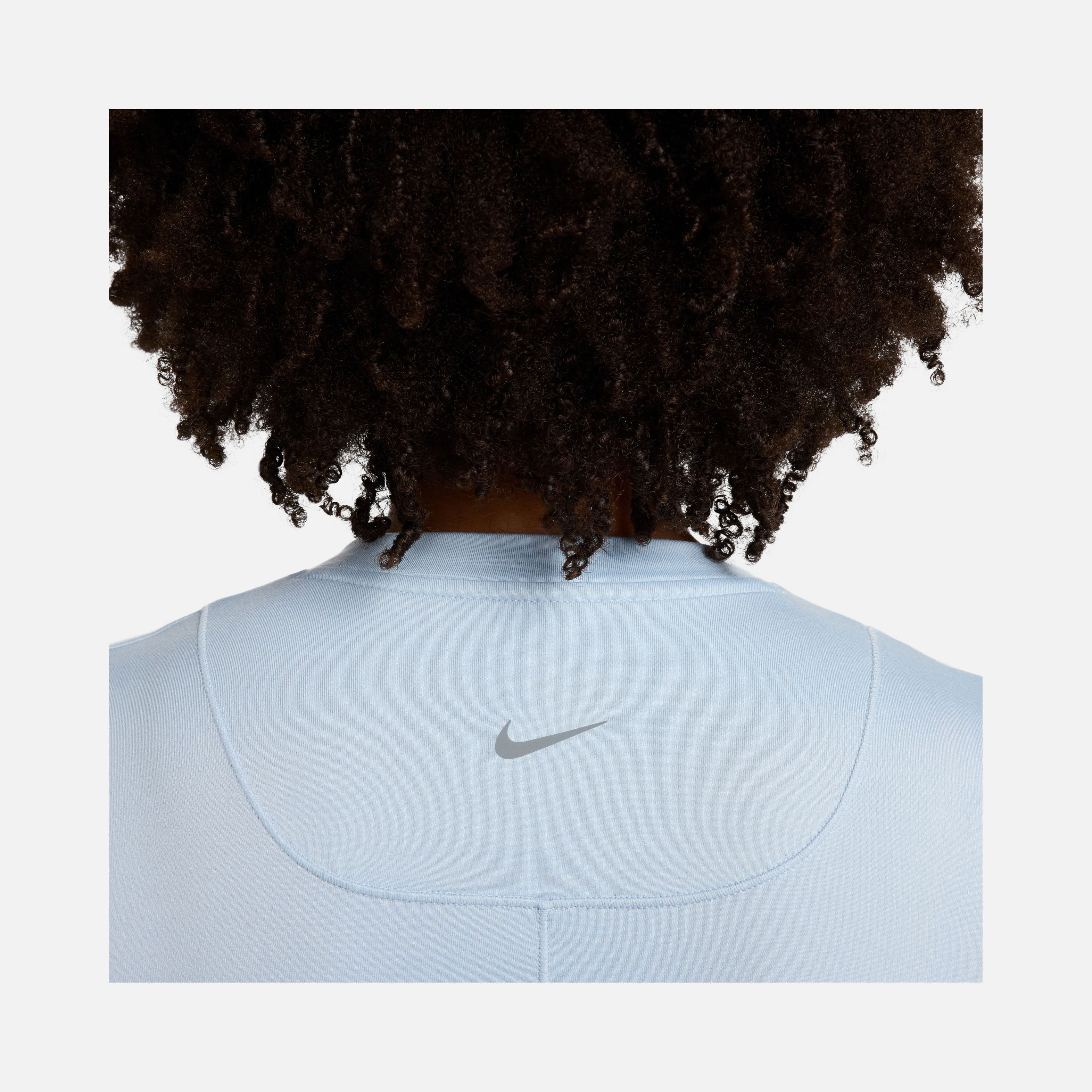 Nike One Dri-Fit Slim-Fit Training Short-Sleeve (Maternity) Kadın Tişört