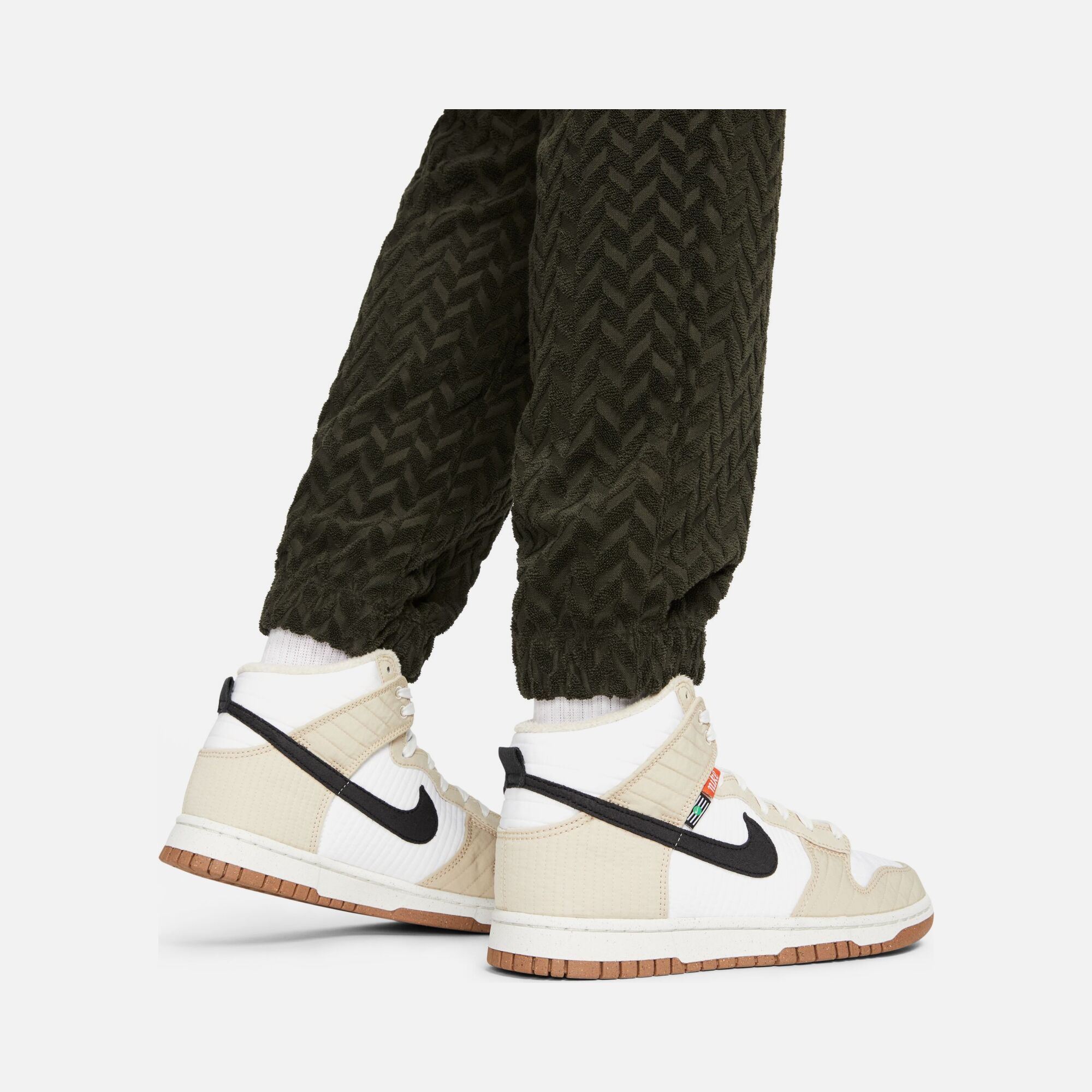 Nike Sportswear Everyday Mod High-Waisted AOJ Jogger Kadın Eşofman Altı