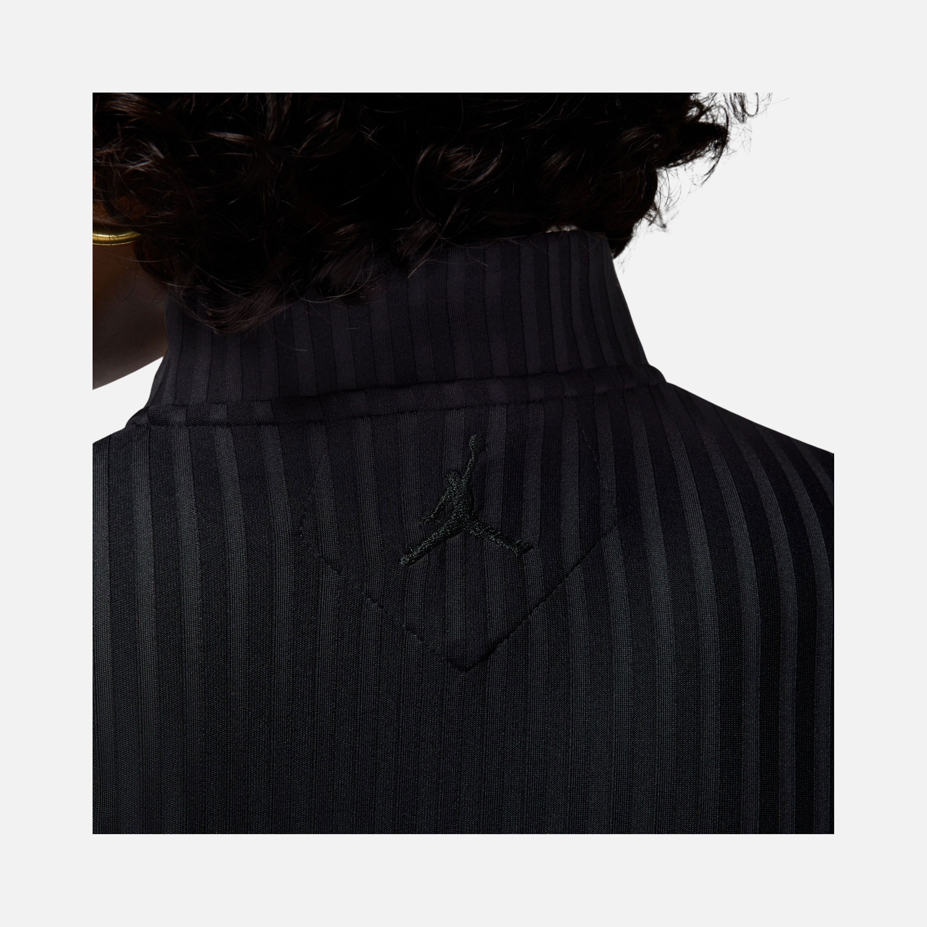 Nike Jordan Cropped Full Two-Way Zipper Long-Sleeve Kadın Ceket