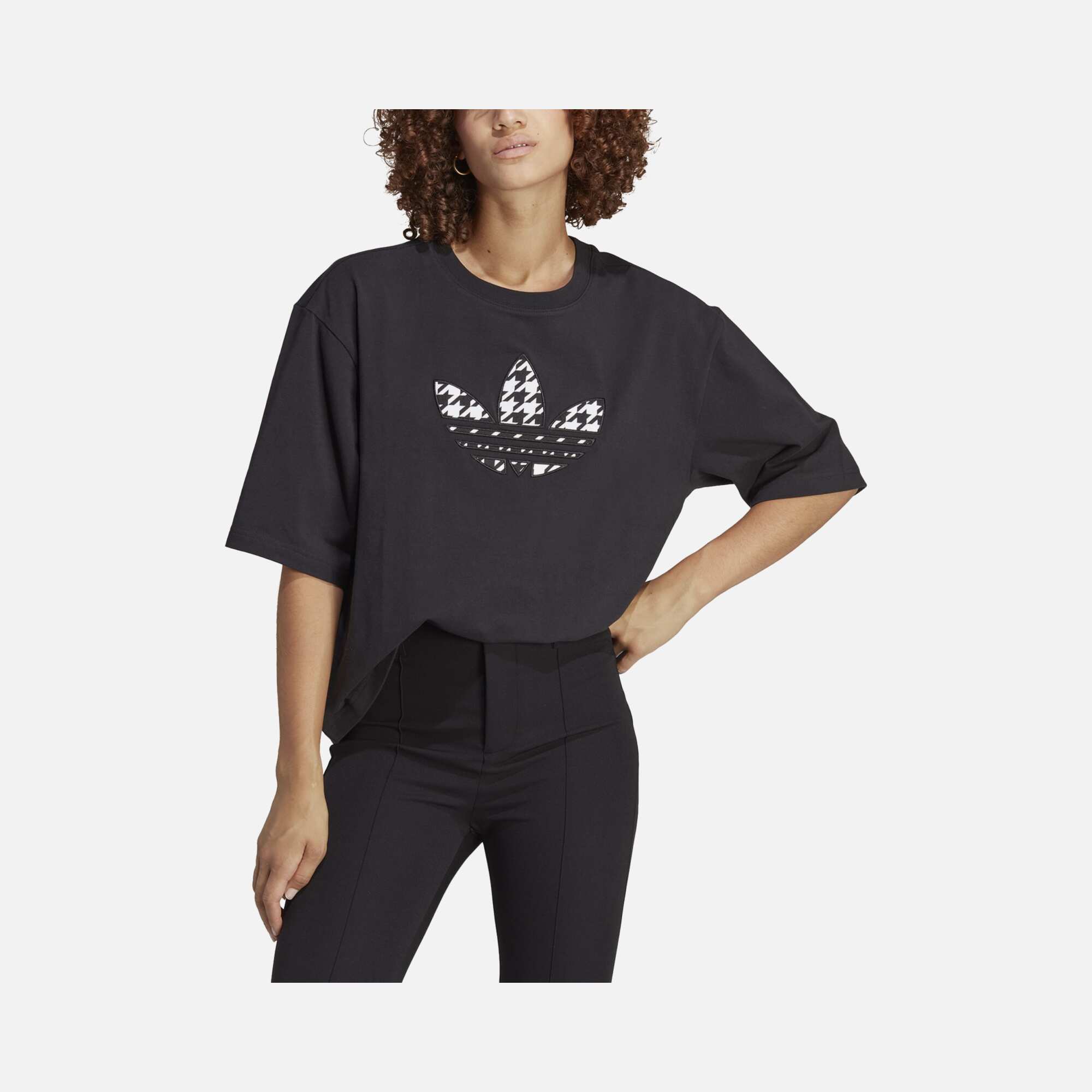 adidas Sportswear Trefoil Infill Logo Graphic Short-Sleeve Kadın Tişört