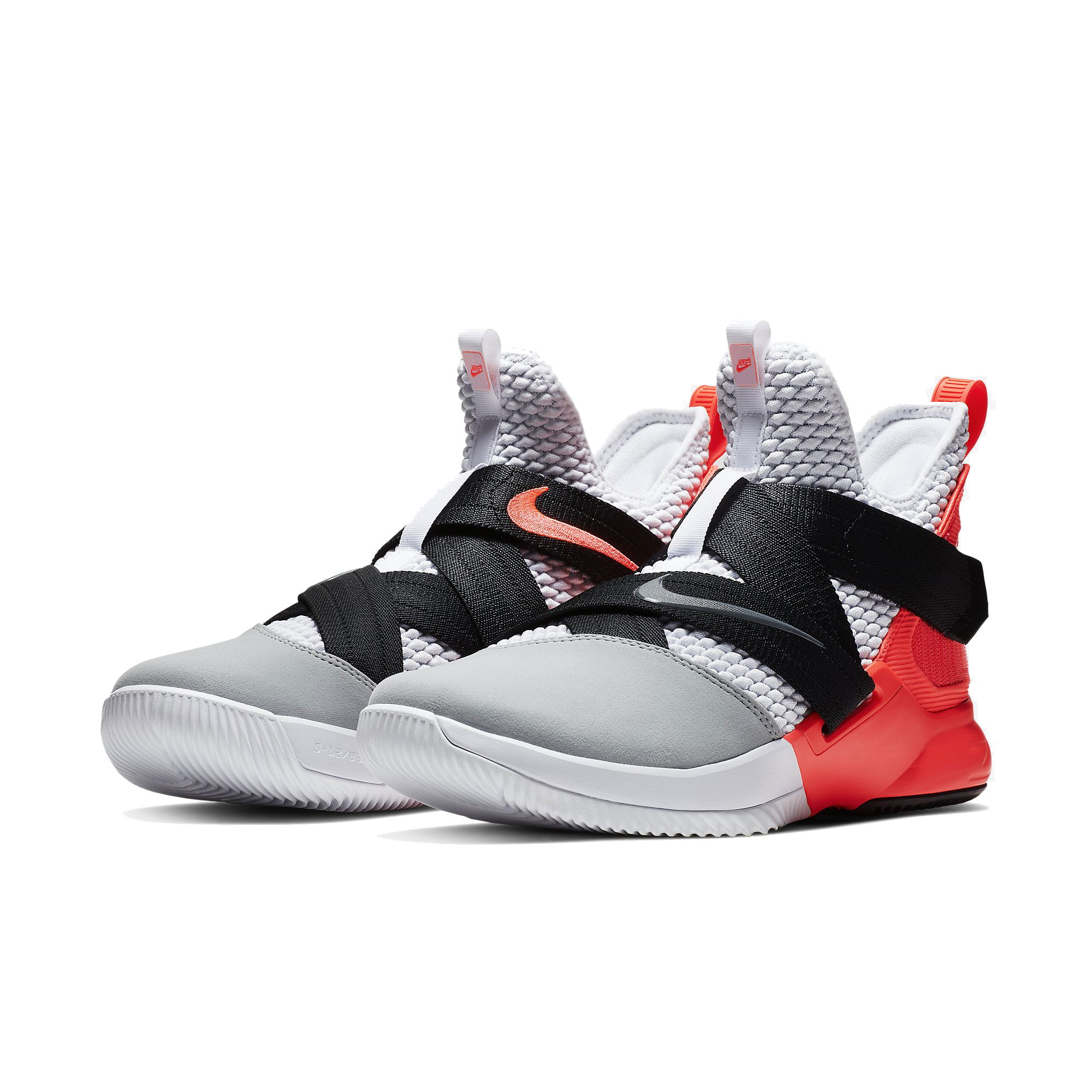 Nike LeBron Soldier XII SFG Erkek Spor Ayakkabı