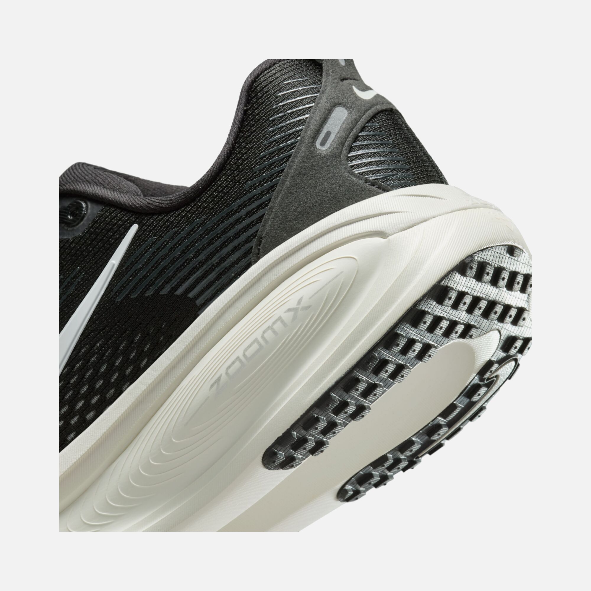 Nike Vomero 18 ZoomX Road Running Kadın Spor Ayakkabı