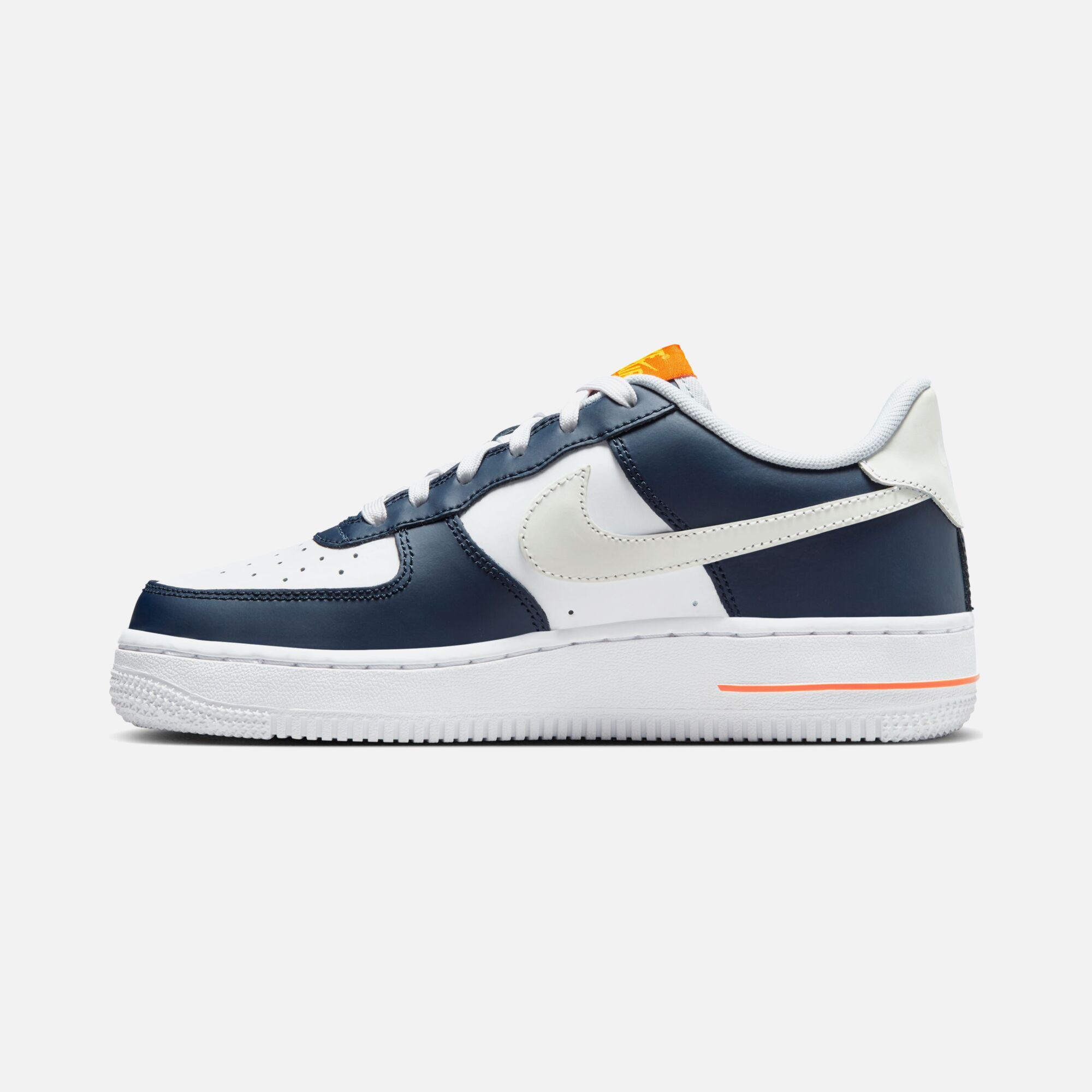 Nike Air Force 1 Low LV8 ''Color-Changing Swoosh in UV Light'' (GS) Spor Ayakkabı