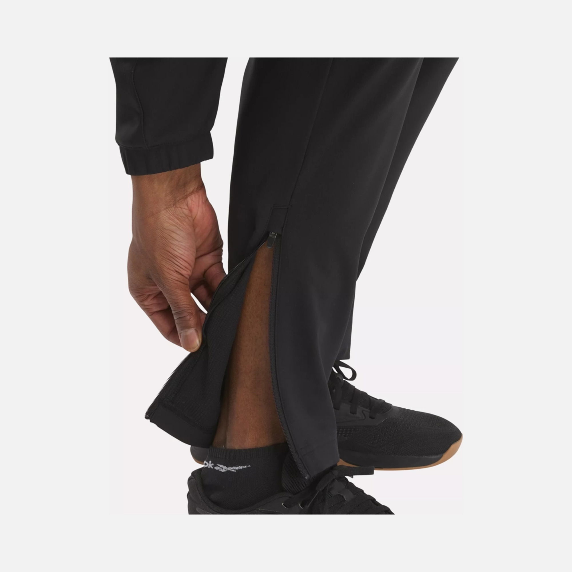 Reebok Outerverse Strength Zippered Leg Training Erkek Eşofman Altı