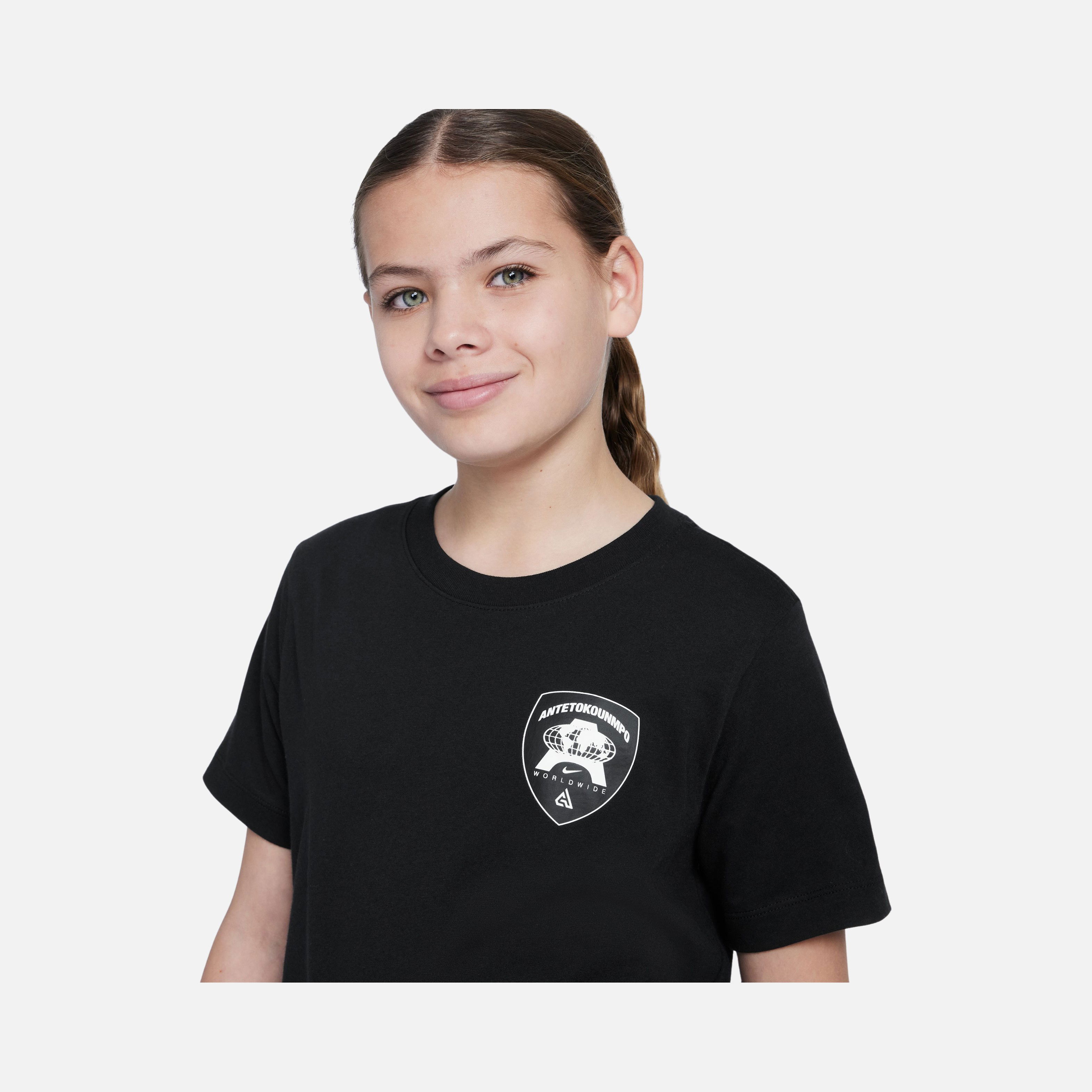 Nike Sportswear Giannis Short-Sleeve Çocuk Tişört