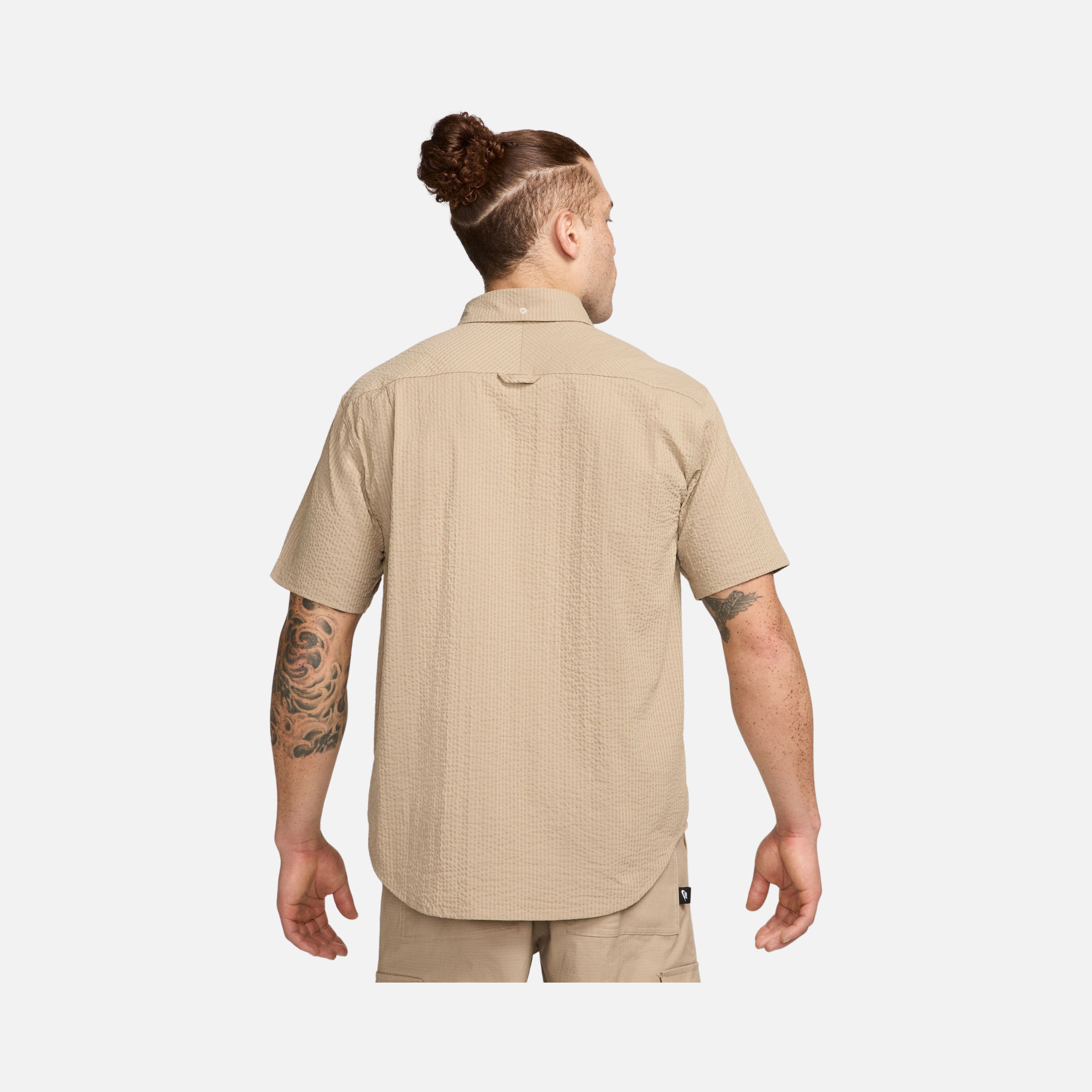 Nike Life Seersucker Fabric Button-Down Short-Sleeve Erkek Gömlek