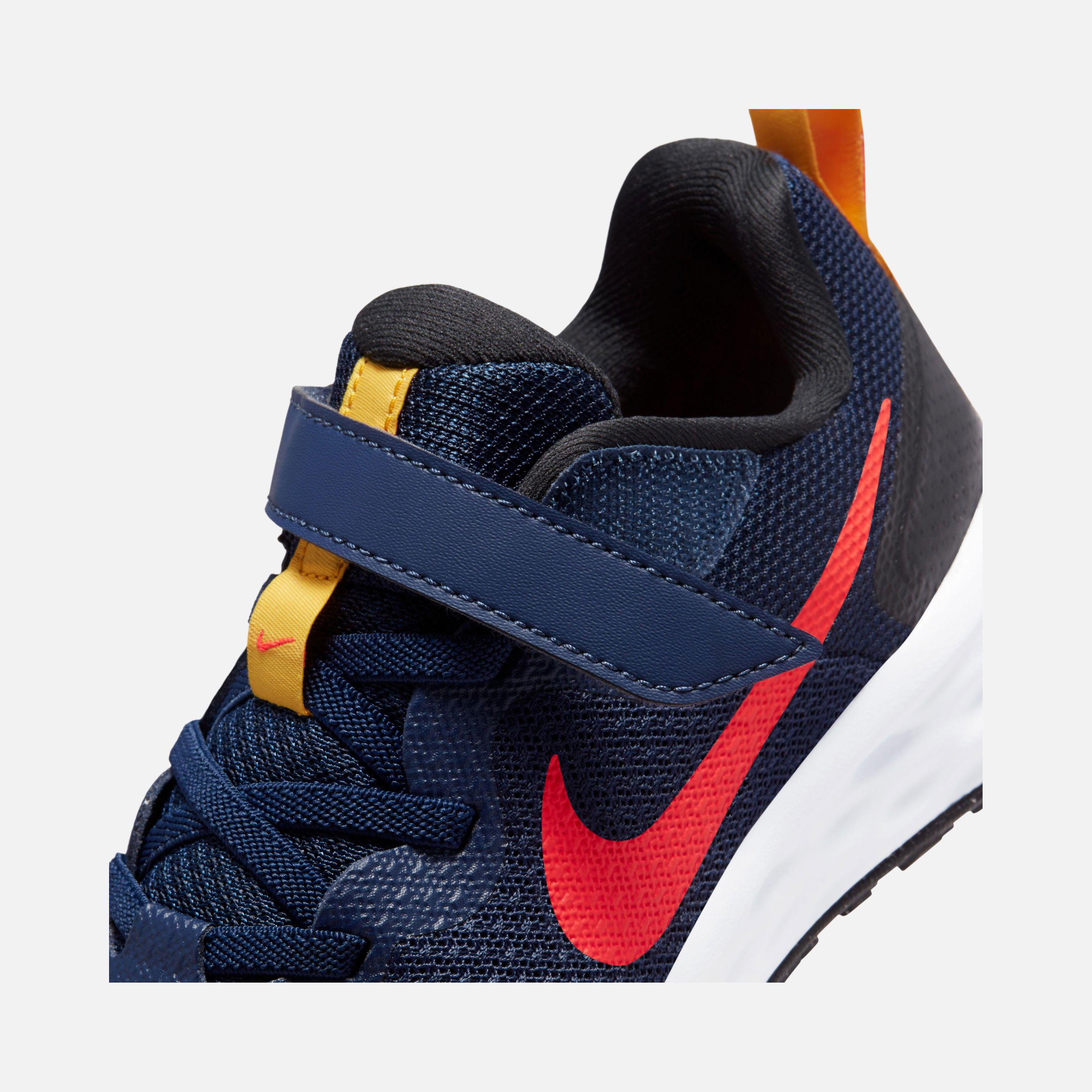 Nike Revolution 6 Running (PSV) Çocuk Spor Ayakkabı