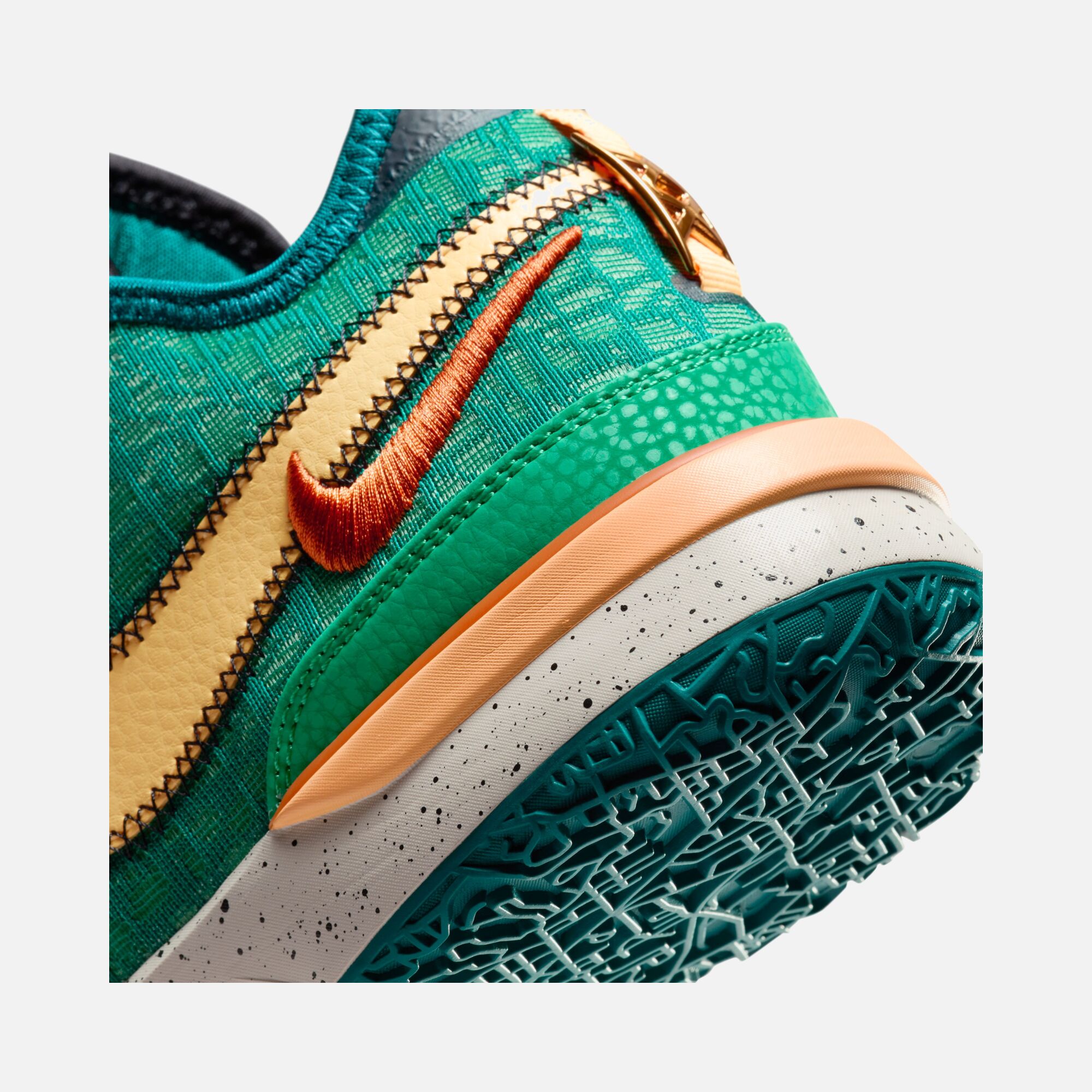 Nike LeBron James NXXT Gen Erkek Basketbol Ayakkabısı