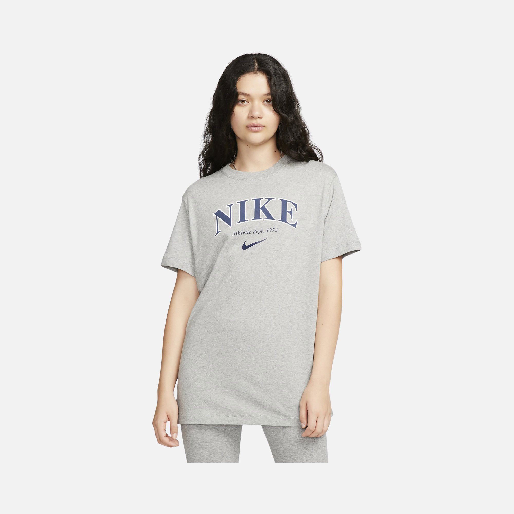 Nike Sportswear Phoenix Printed Boyfriend Short-Sleeve Kadın Tişört