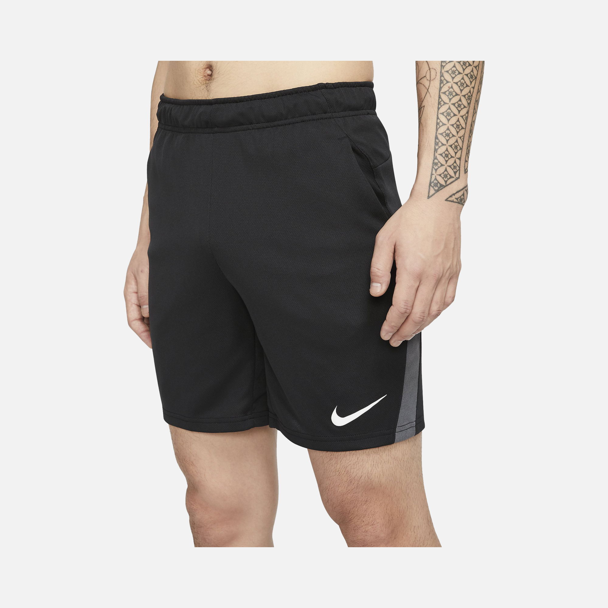 Nike Dri-Fit Training 5.0 Erkek Şort