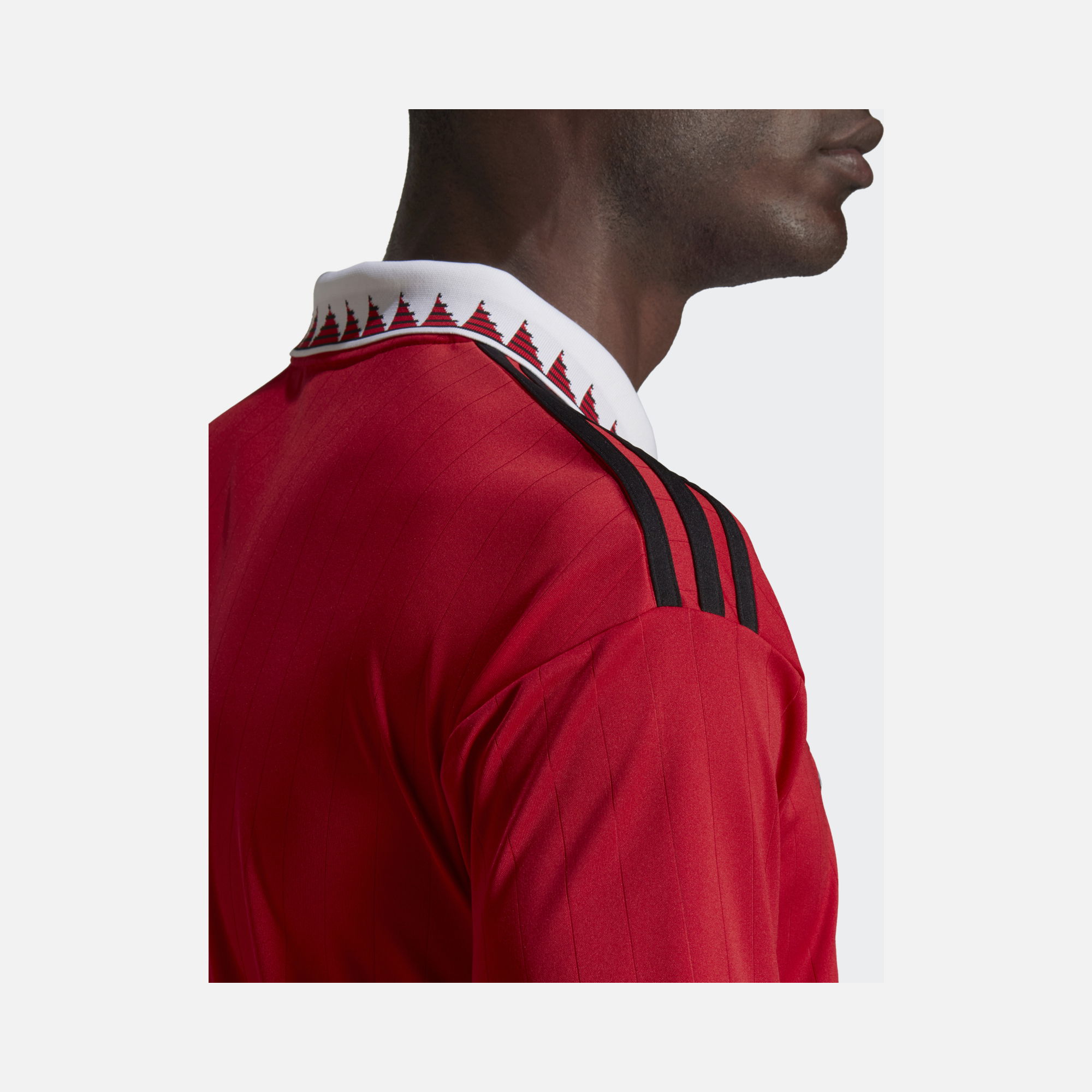 adidas Manchester United 2022-2023 İç Saha Erkek Forma