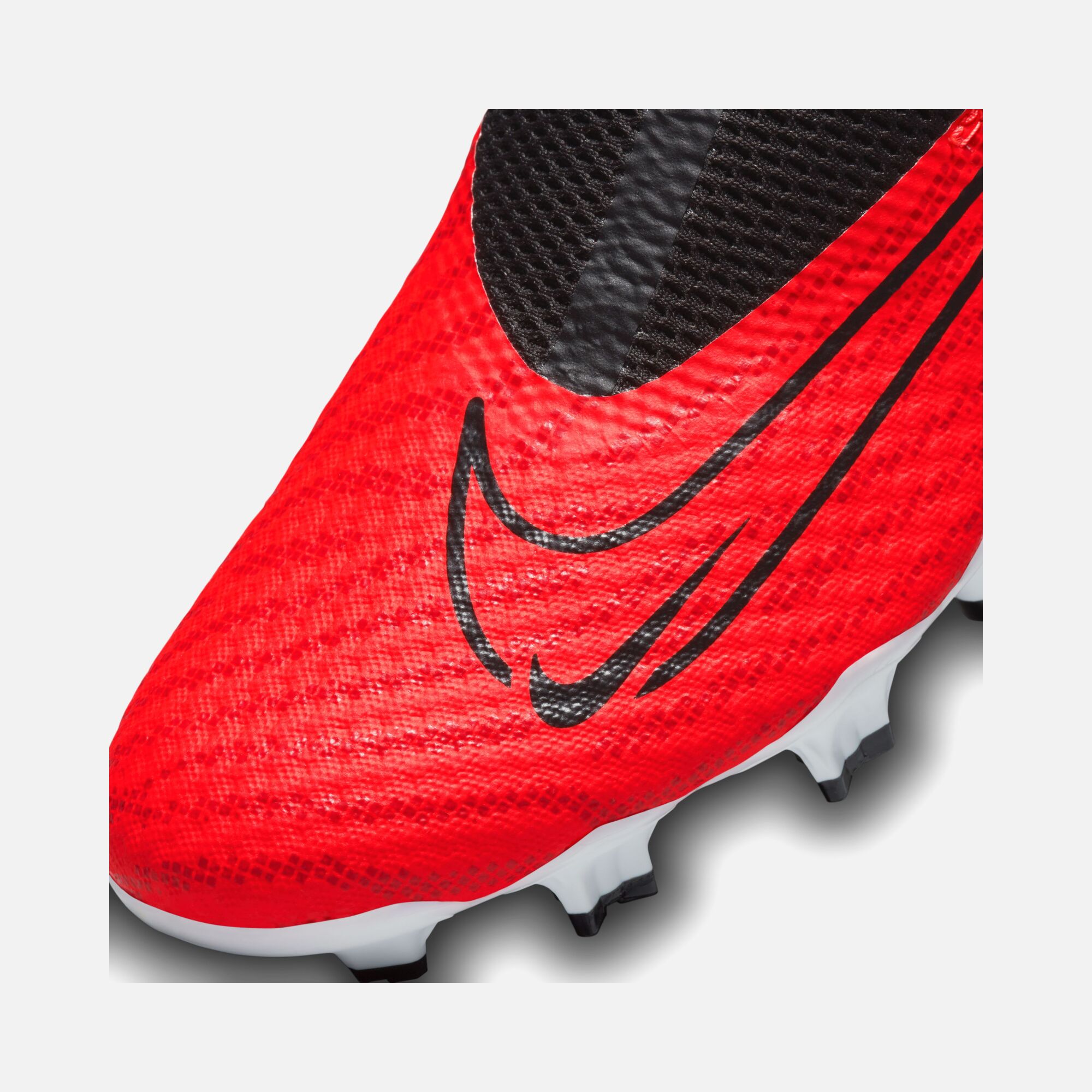 Nike Phantom GX Academy Dynamic Fit FG/MG Multi-Ground Erkek Krampon