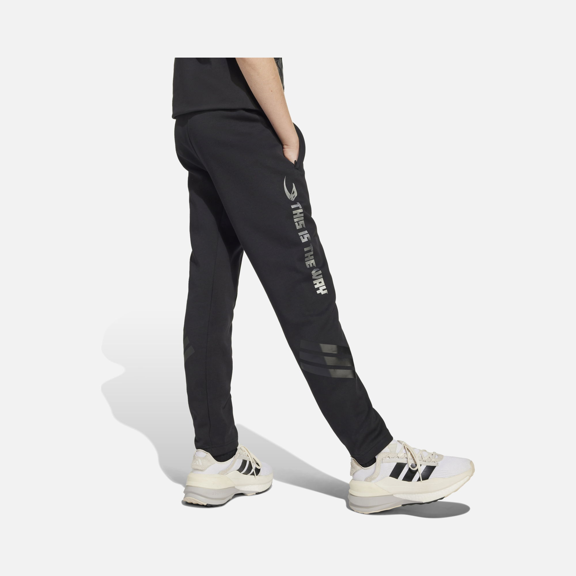 adidas X Star Wars The Mandalorian Graphic Print Regular Fit Gym & Training Çocuk Eşofman Altı