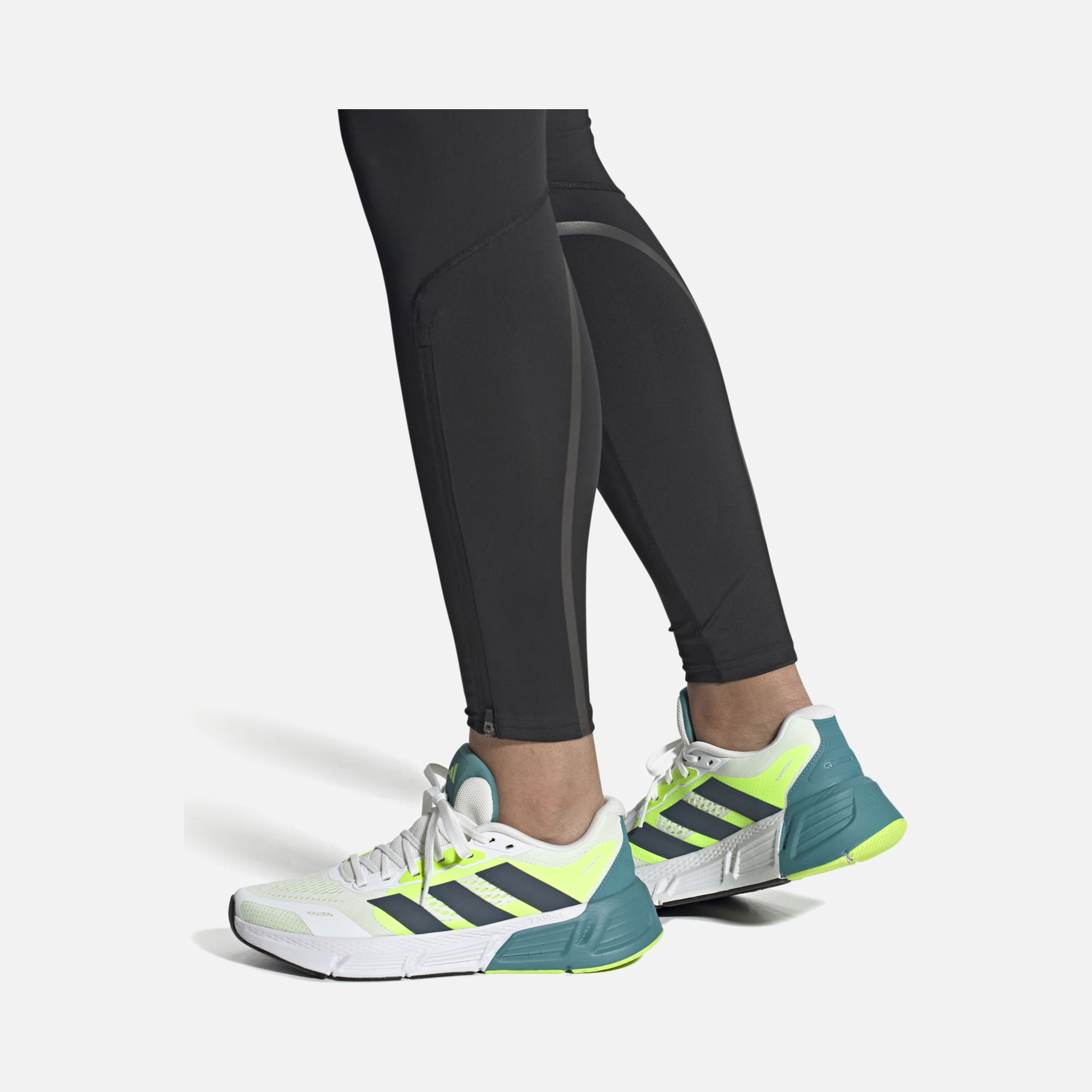 adidas Run Questar 2 Running Erkek Spor Ayakkabı