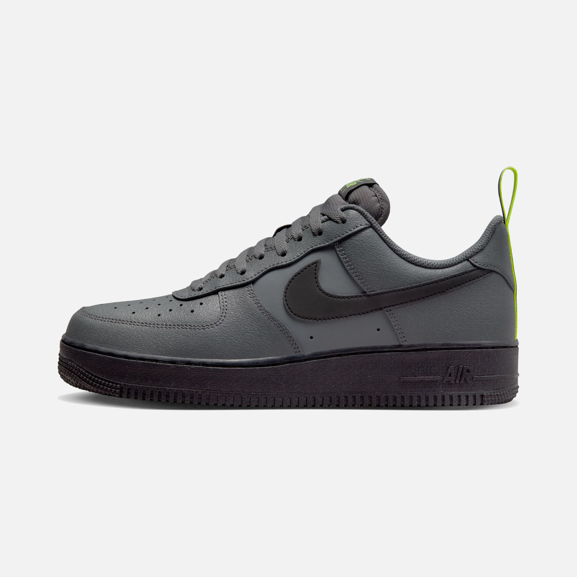 Nike Air Force 1 '07 Erkek Spor Ayakkabı