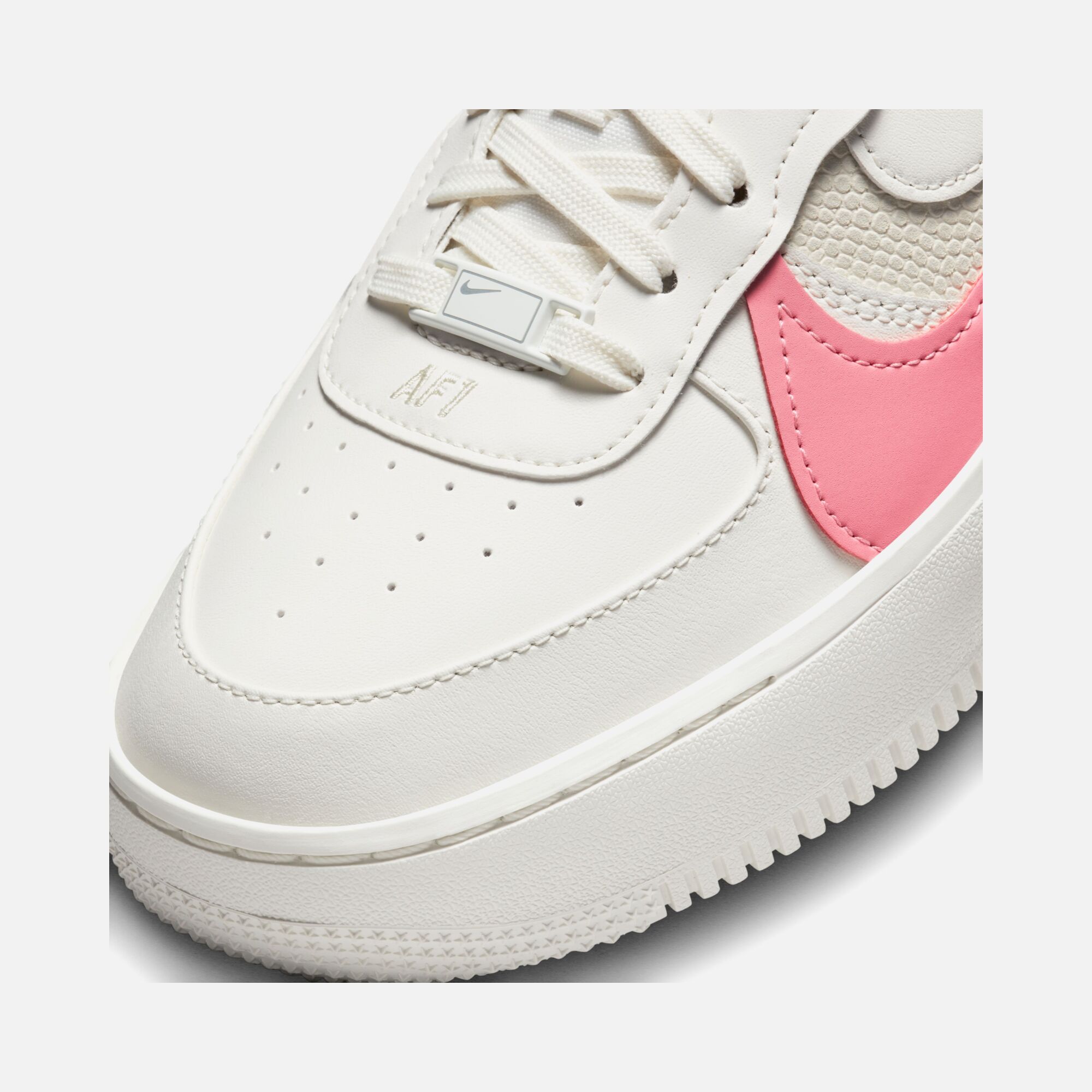 Nike Air Force 1 PLT.AF.ORM Kadın Spor Ayakkabı