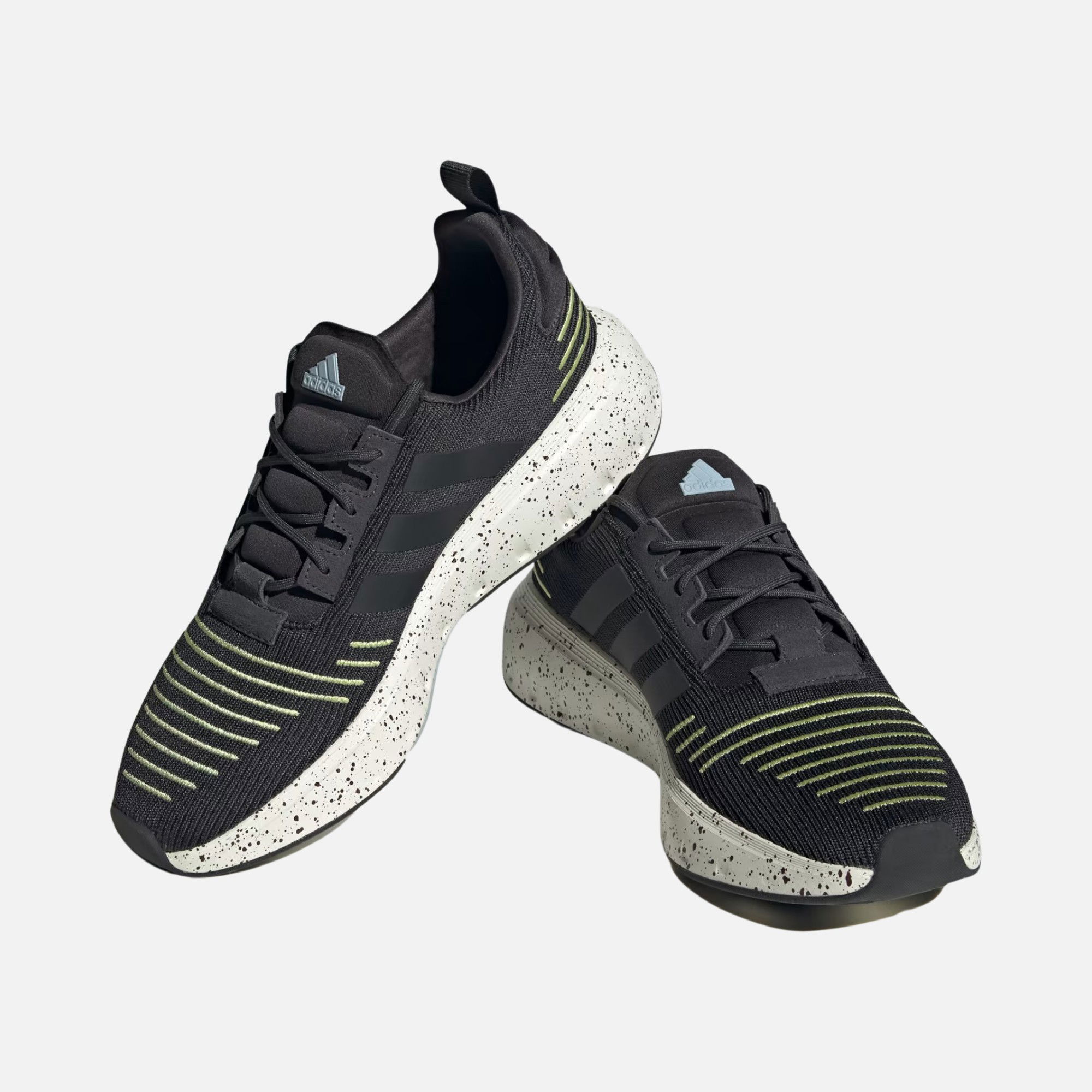 adidas Swift Running CO Erkek Spor Ayakkabı