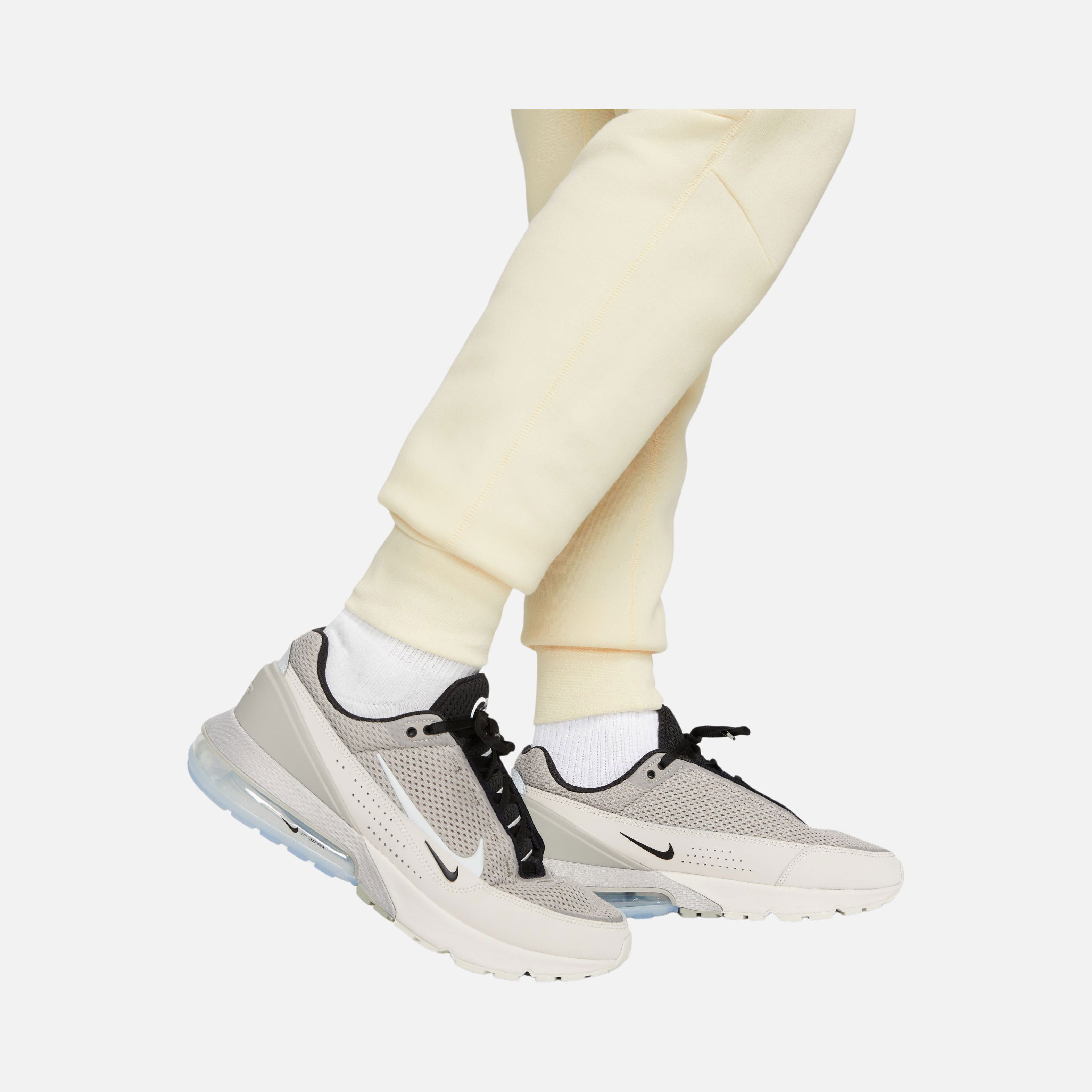 Nike Sportswear Tech Fleece FW24 Erkek Eşofman Altı