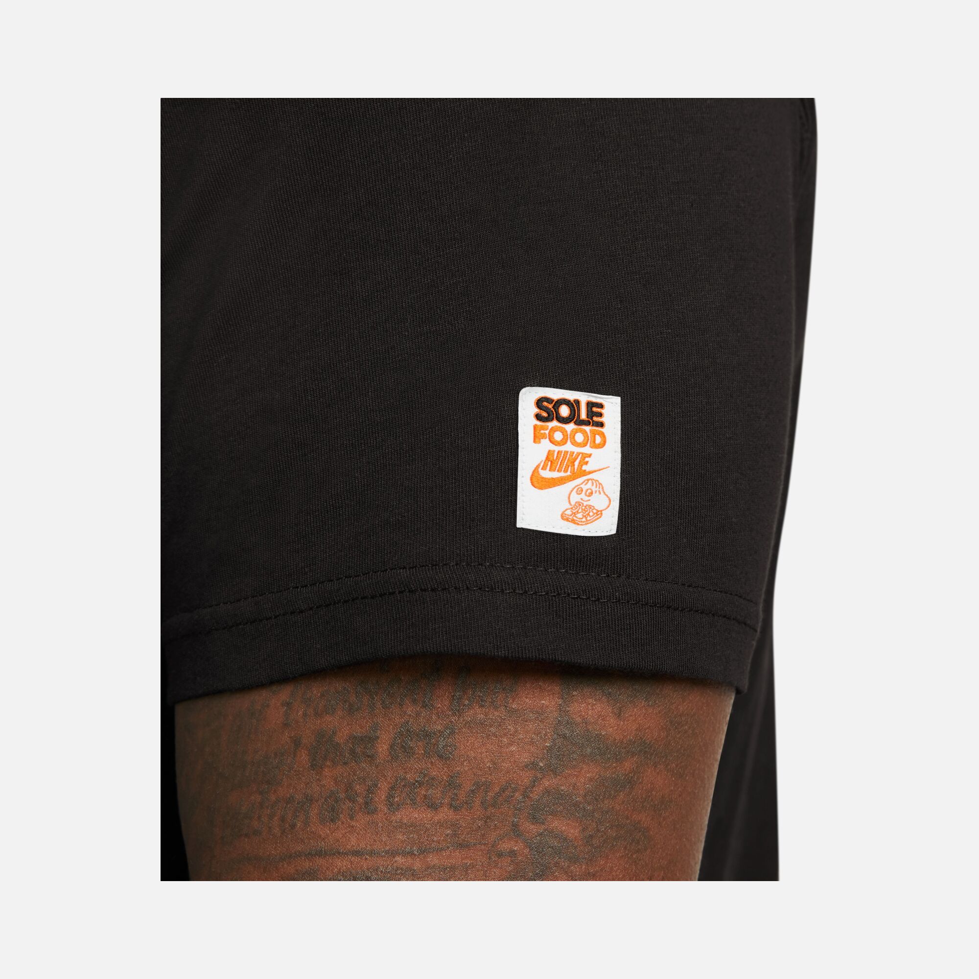 Nike Sportswear Max90 Sole Food Graphic Short-Sleeve Erkek Tişört