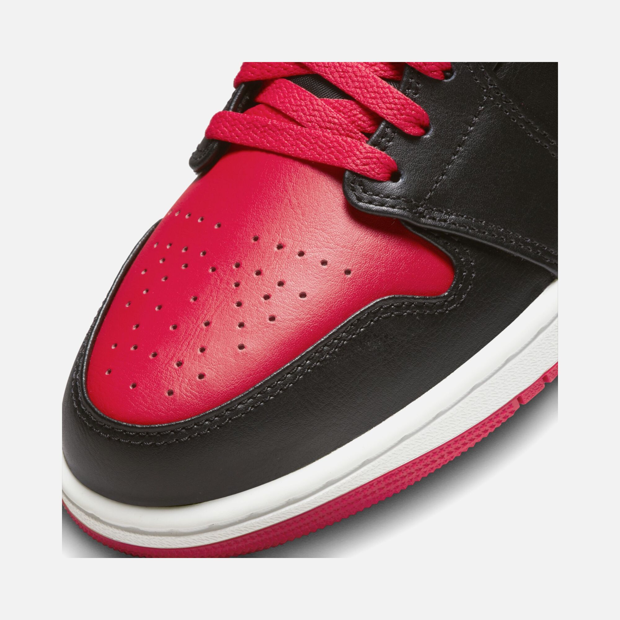 Nike Air Jordan 1 Mid SS25 Erkek Spor Ayakkabı