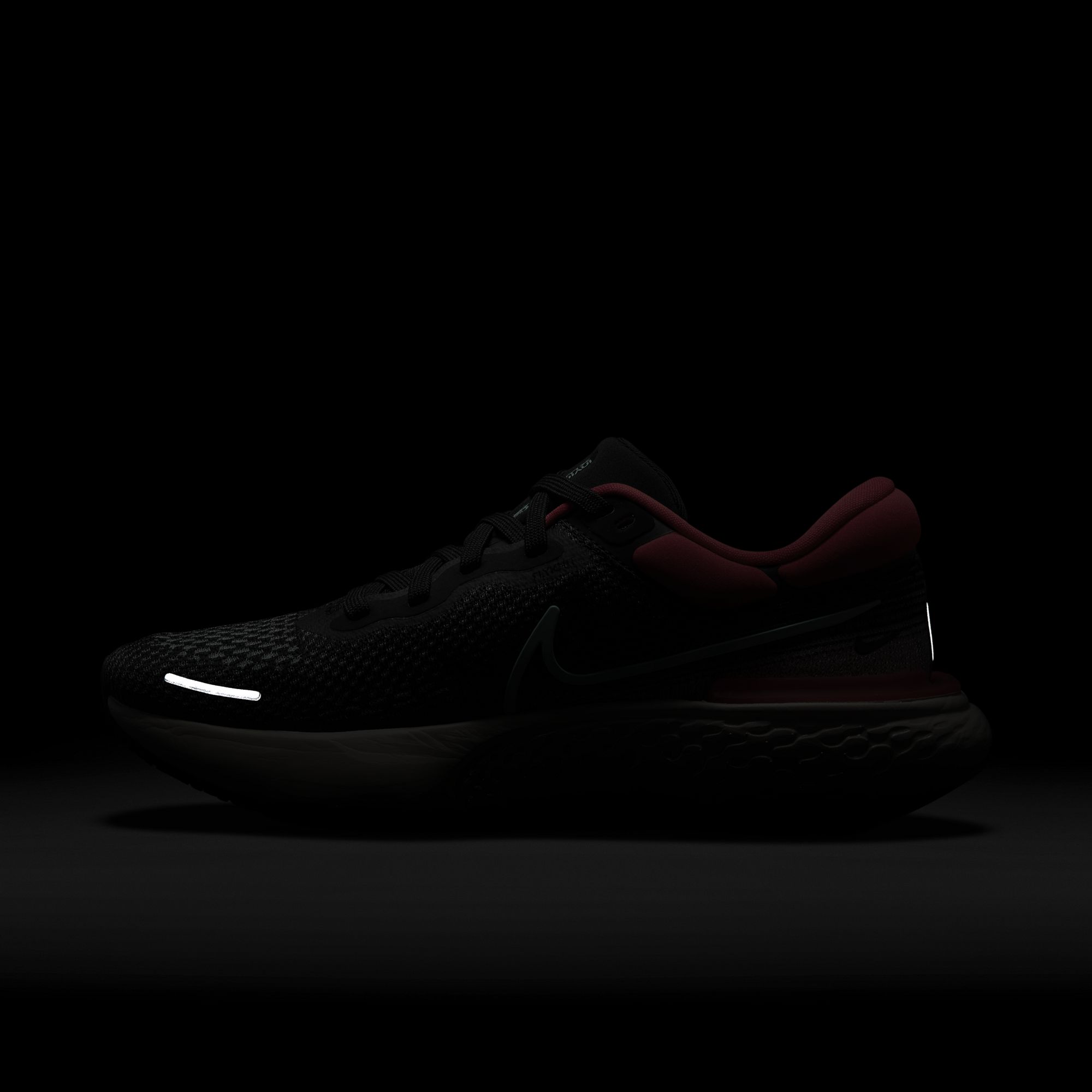 Nike ZoomX Invincible Run Flyknit Running Erkek Spor Ayakkabı