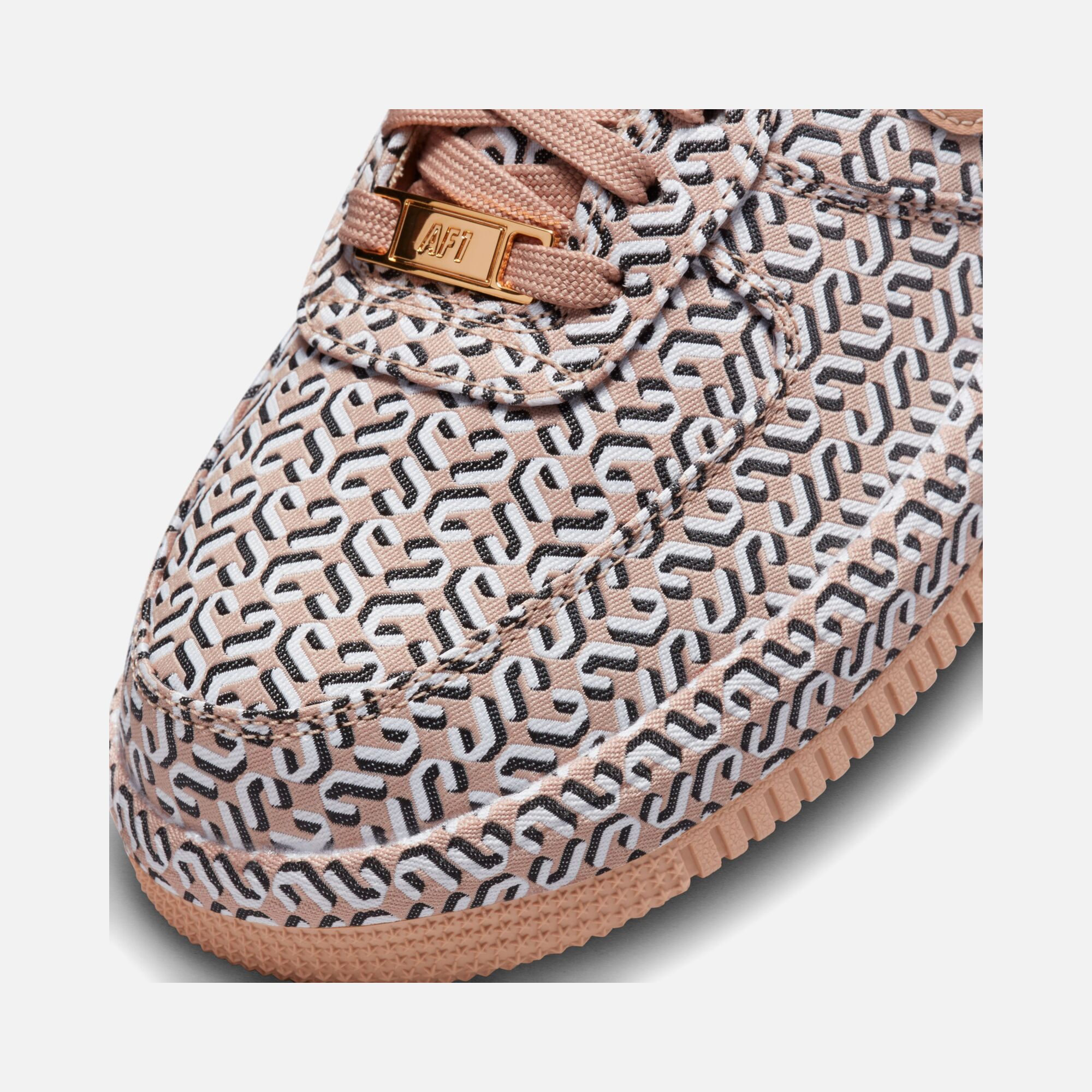 Nike Air Force 1 LX United ''Full Graphic Detail'' Kadın Spor Ayakkabı