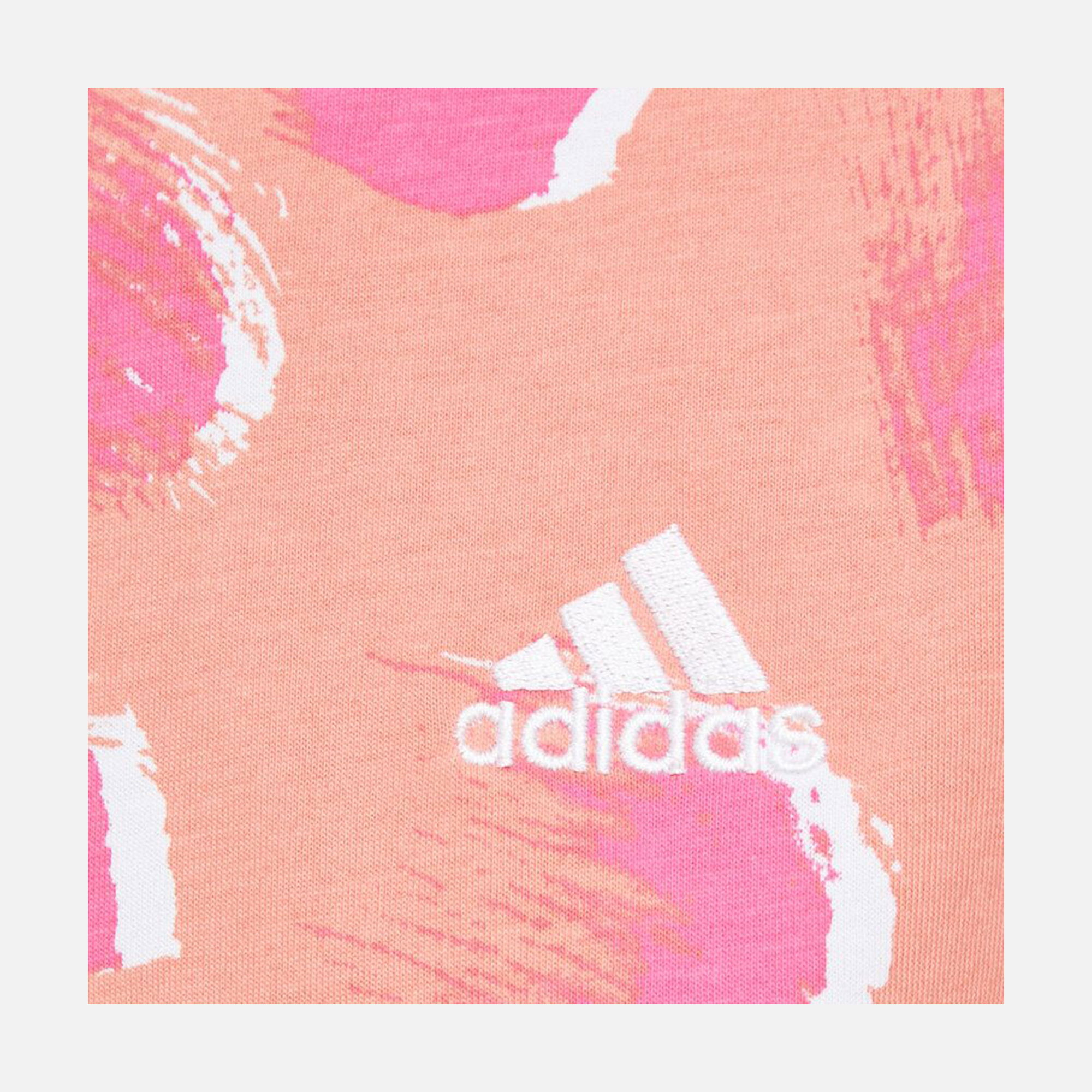 adidas Essentials 3-Stripes Single Jersey Crop Kadın Tişört