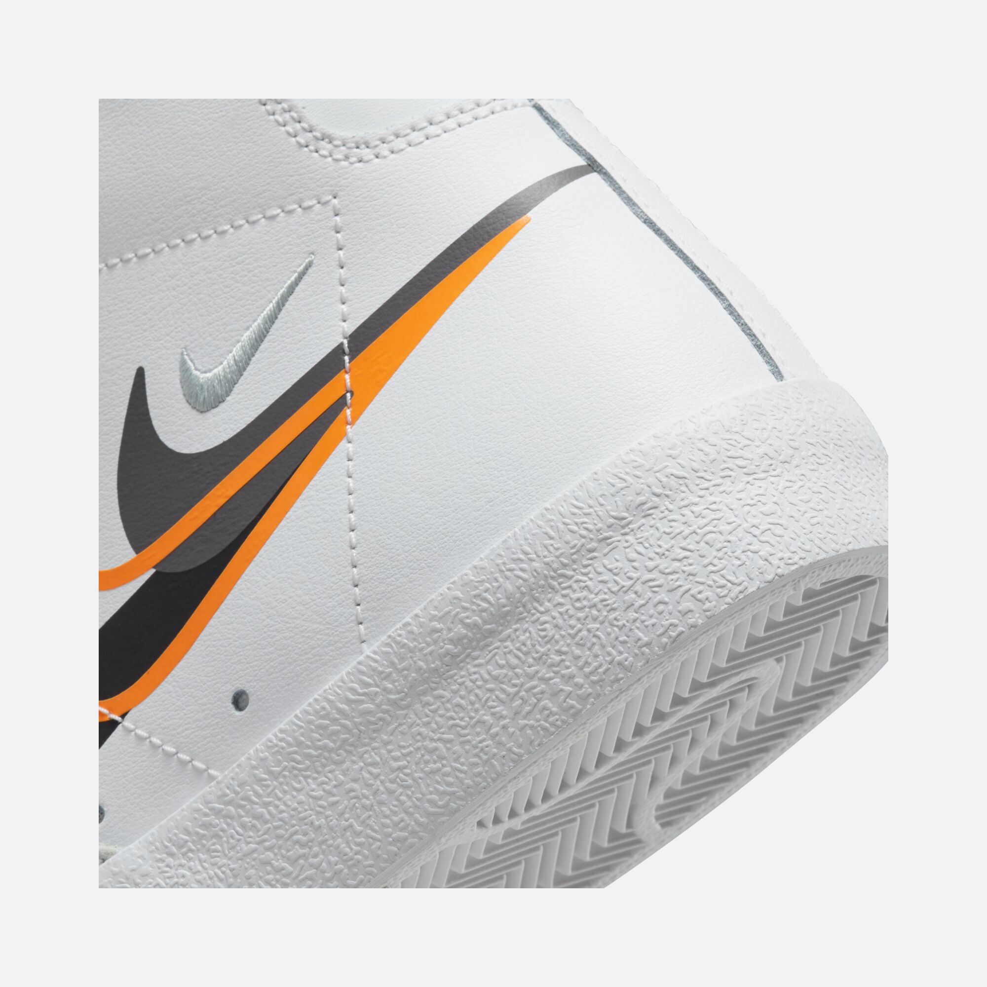 Nike Blazer Mid '77 ''Multi Swoosh'' Erkek Spor Ayakkabı