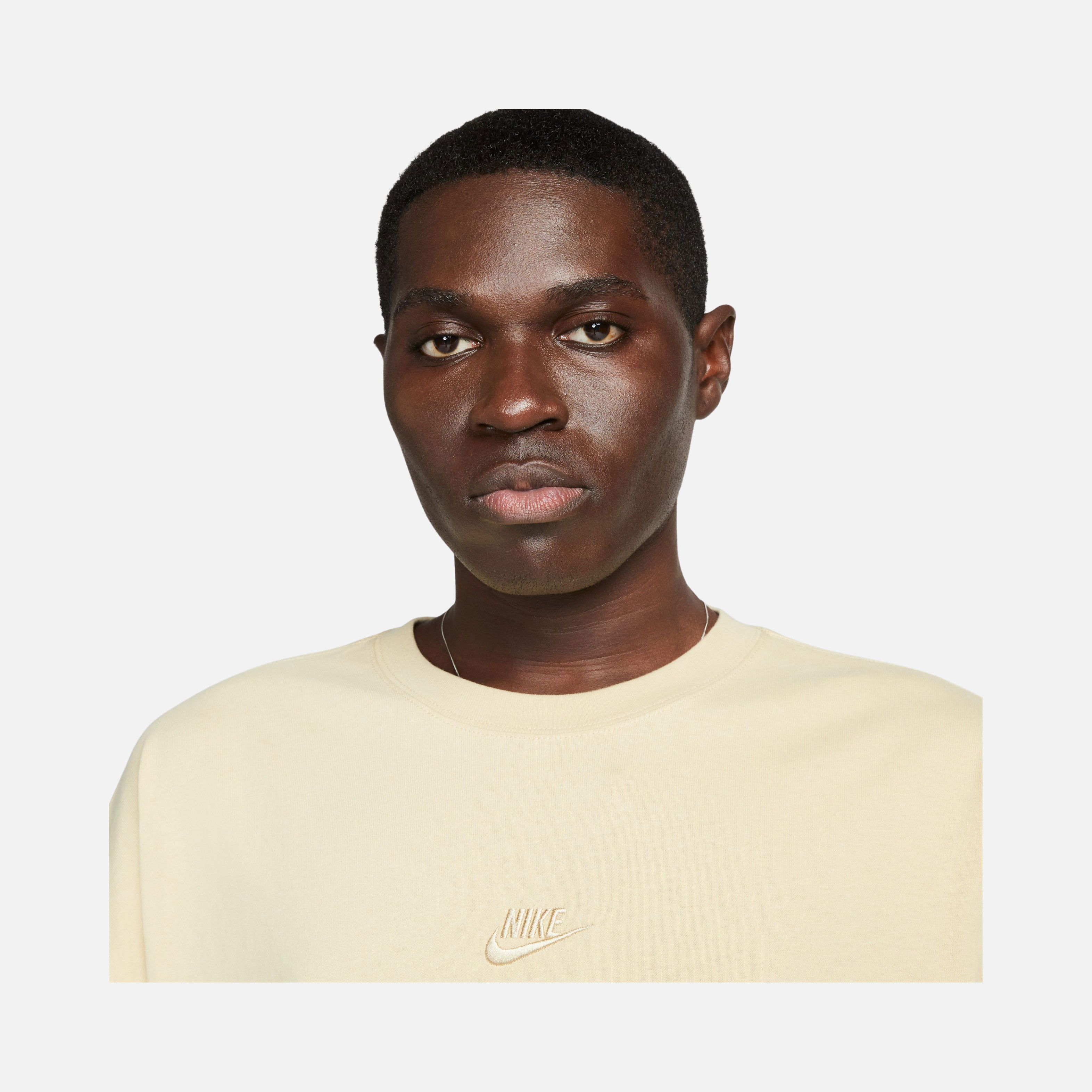 Nike Sportswear Premium Essentials Oversized Short-Sleeve Erkek Tişört