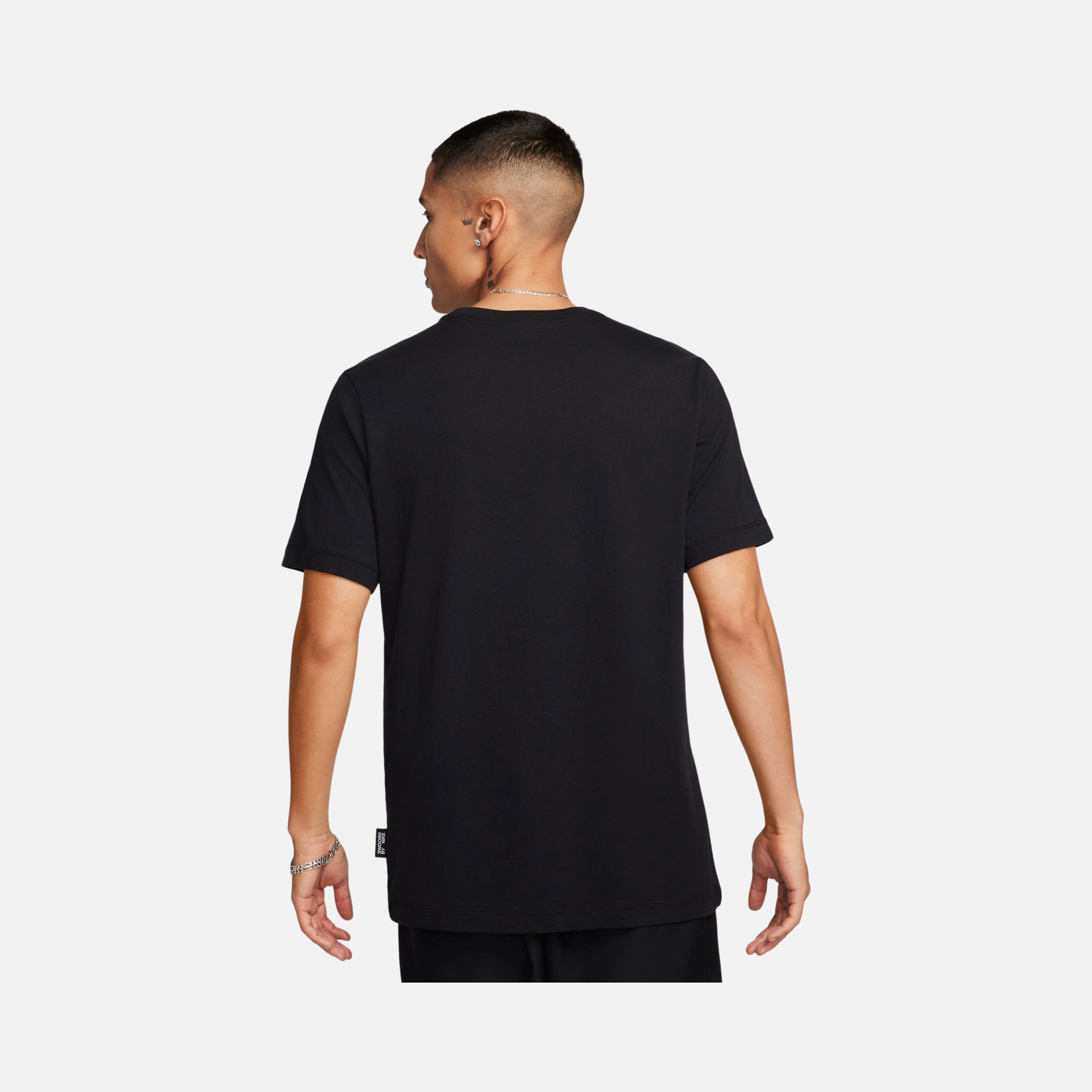 Nike Sportswear Big Swoosh Graphic Short-Sleeve Erkek Tişört
