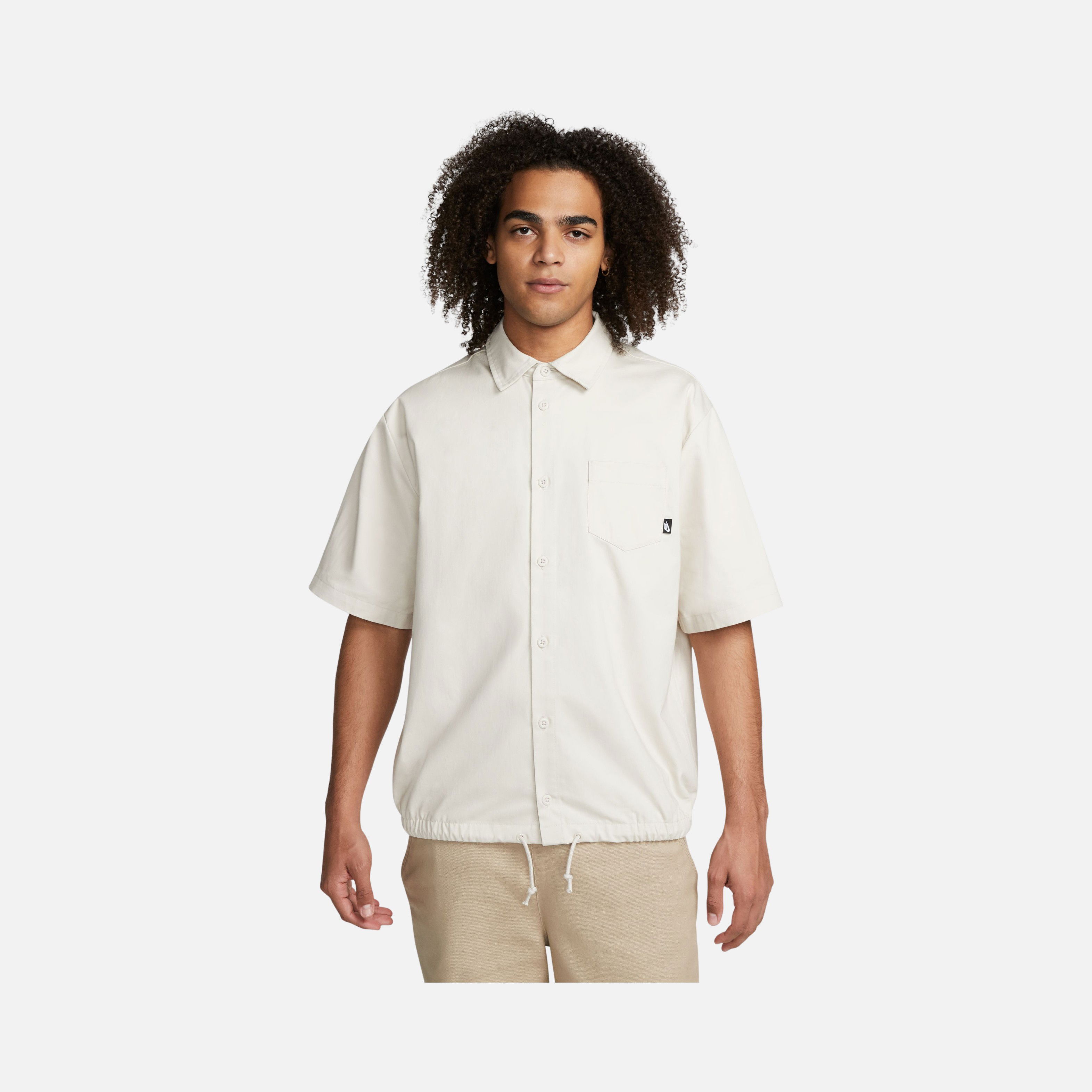 Nike Sportswear Club+ Button-Down Short-Sleeve Erkek Gömlek