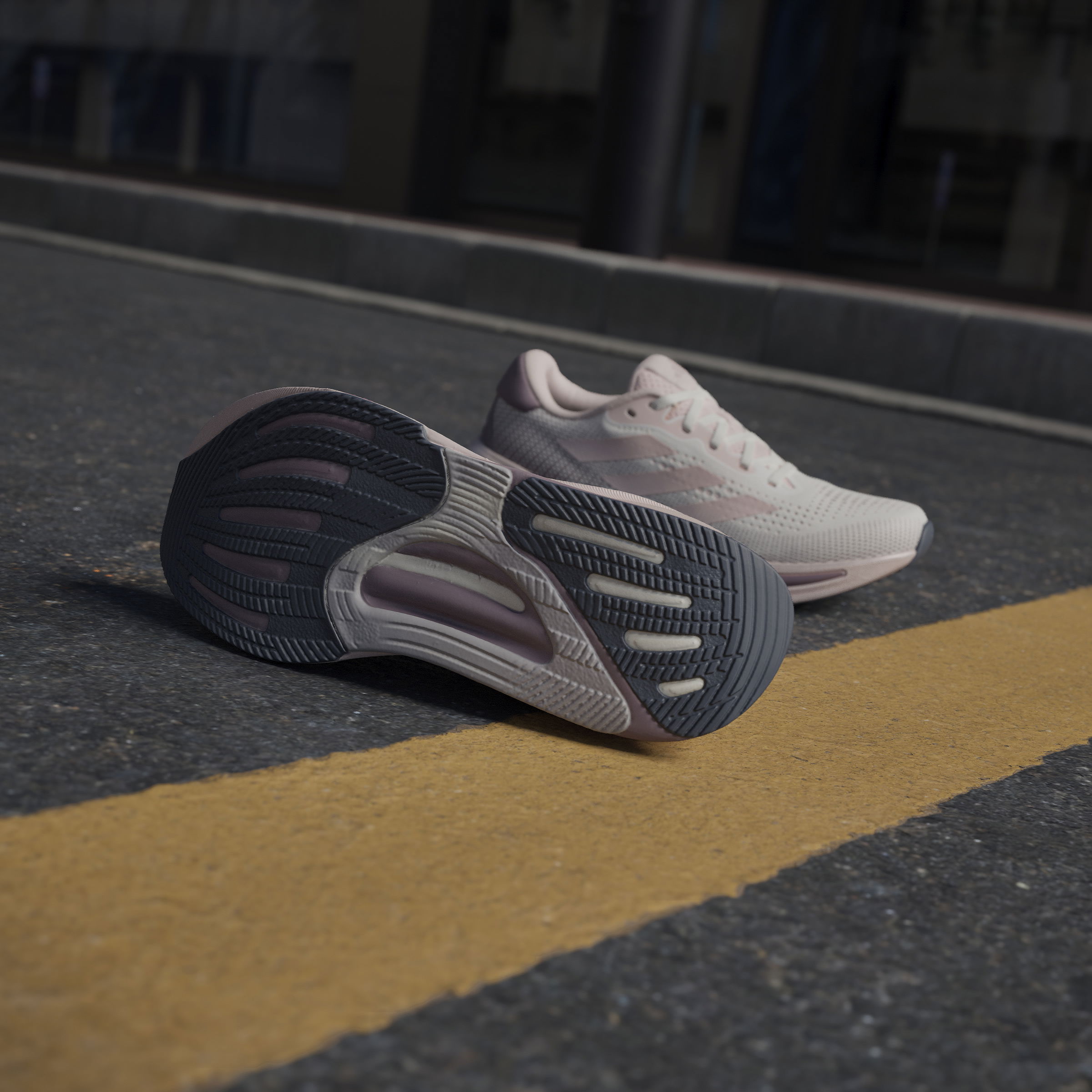 adidas Supernova Solution Running FW24 Kadın Spor Ayakkabı