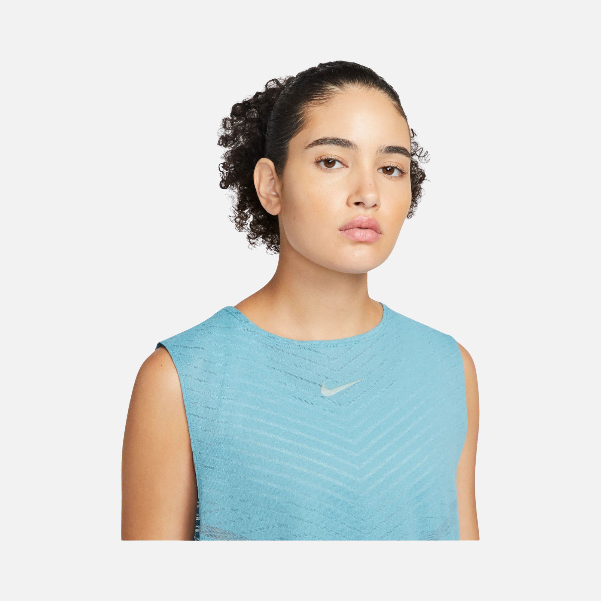 Nike Dri-Fit ADV Run Division Engineered Running Kadın Atlet