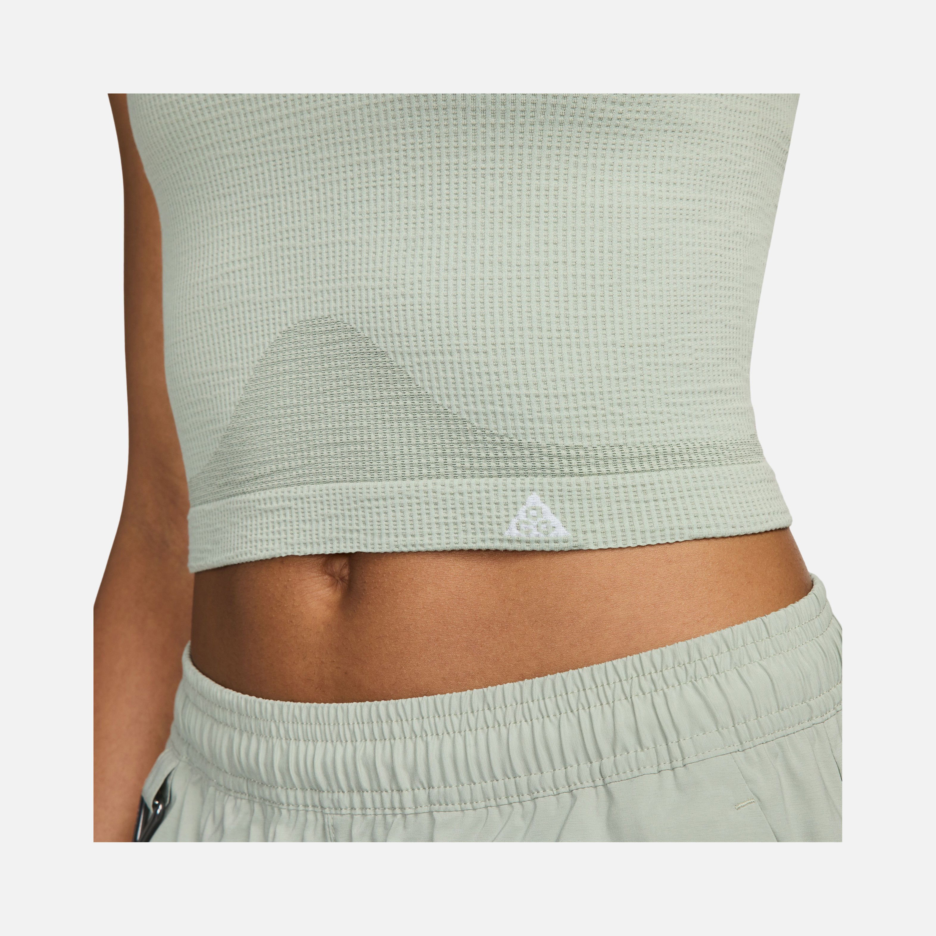 Nike Sportswear ACG "Delta River" Base Layer Cropped Kadın Atlet