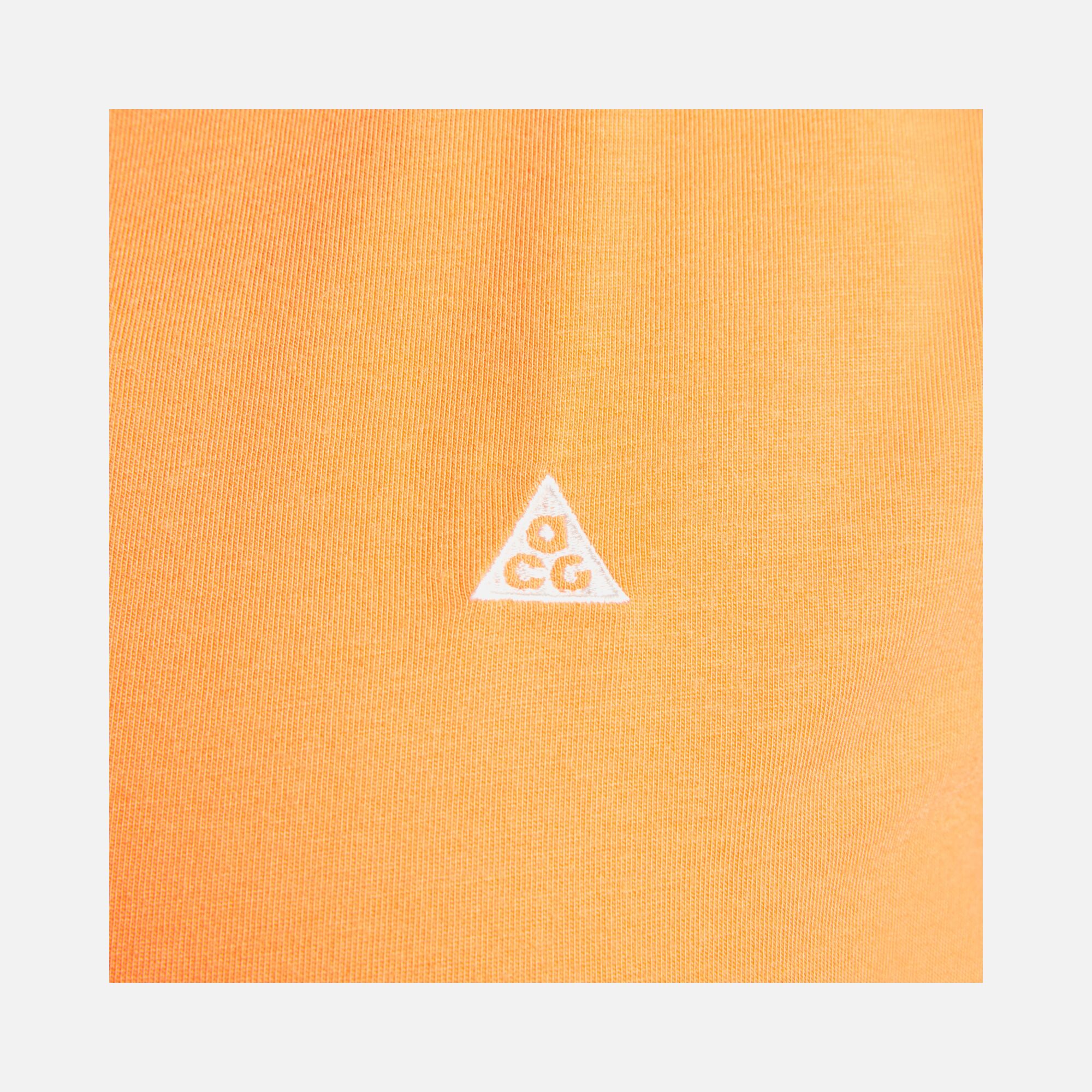 Nike ACG Dri-Fit ADV Goat Rocks Sleeve Kadın Atlet