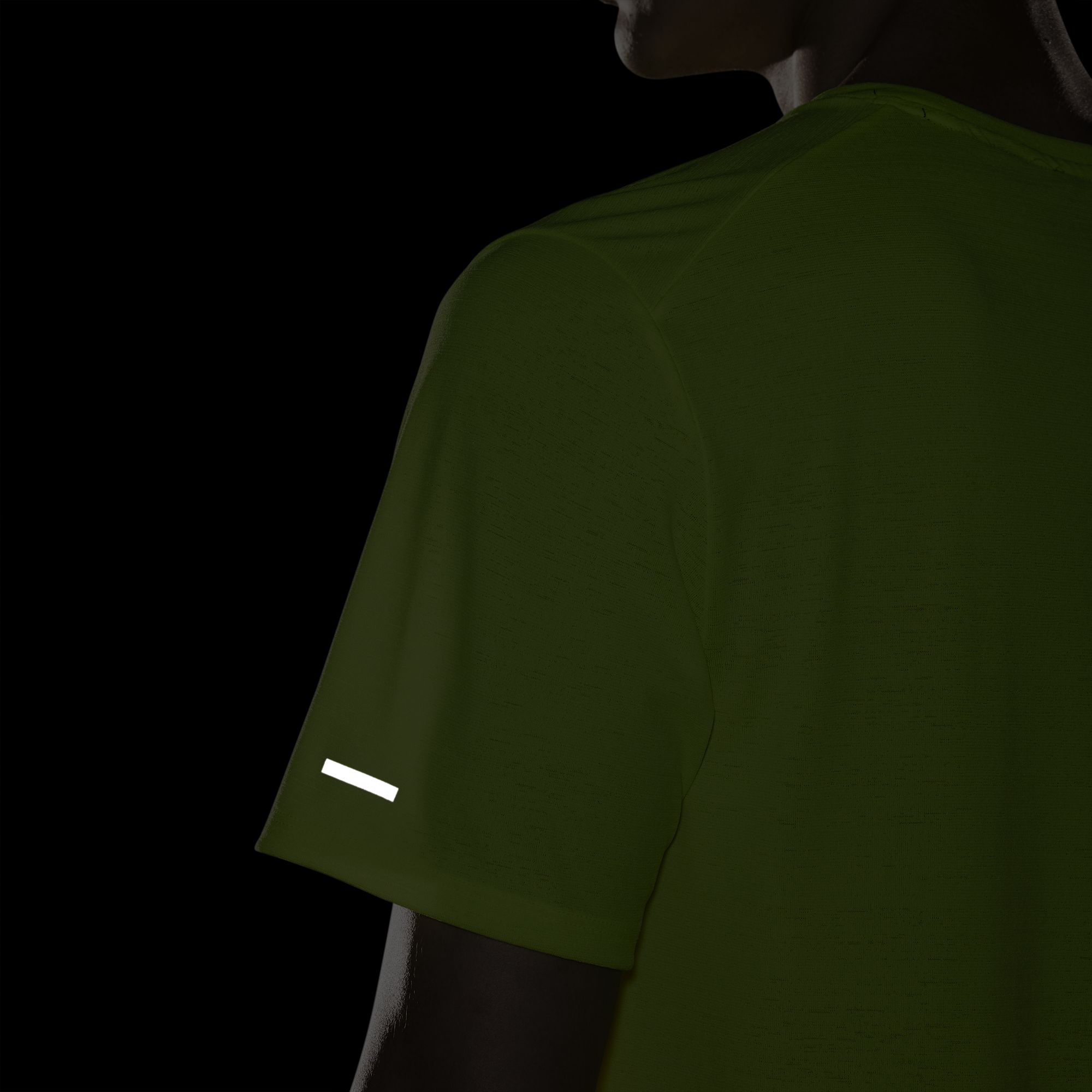 Nike Dri-Fit Miler Running Short-Sleeve Erkek Tişört