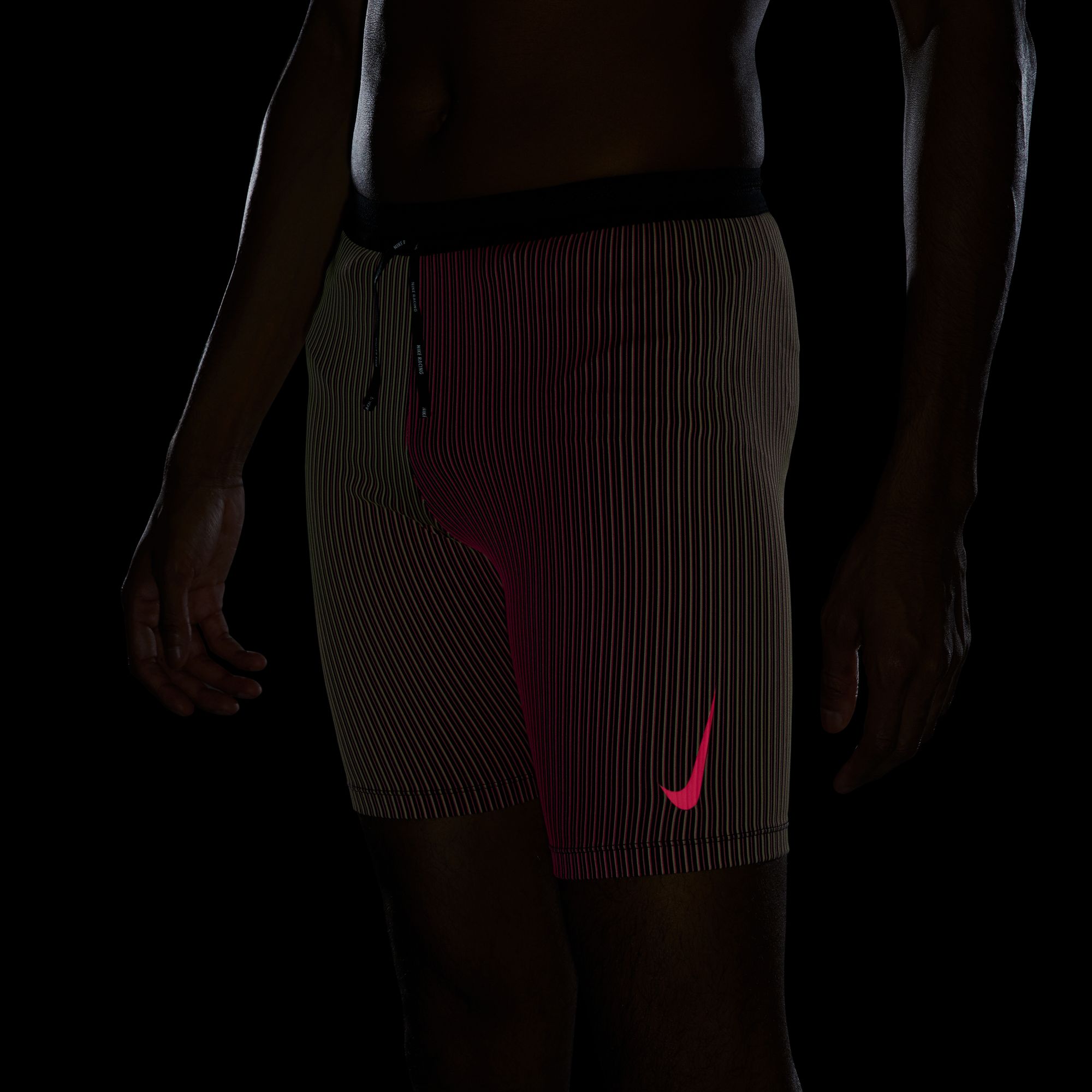 Nike Dri-Fit ADV AeroSwift 1/2-Length Running Racing Erkek Tayt
