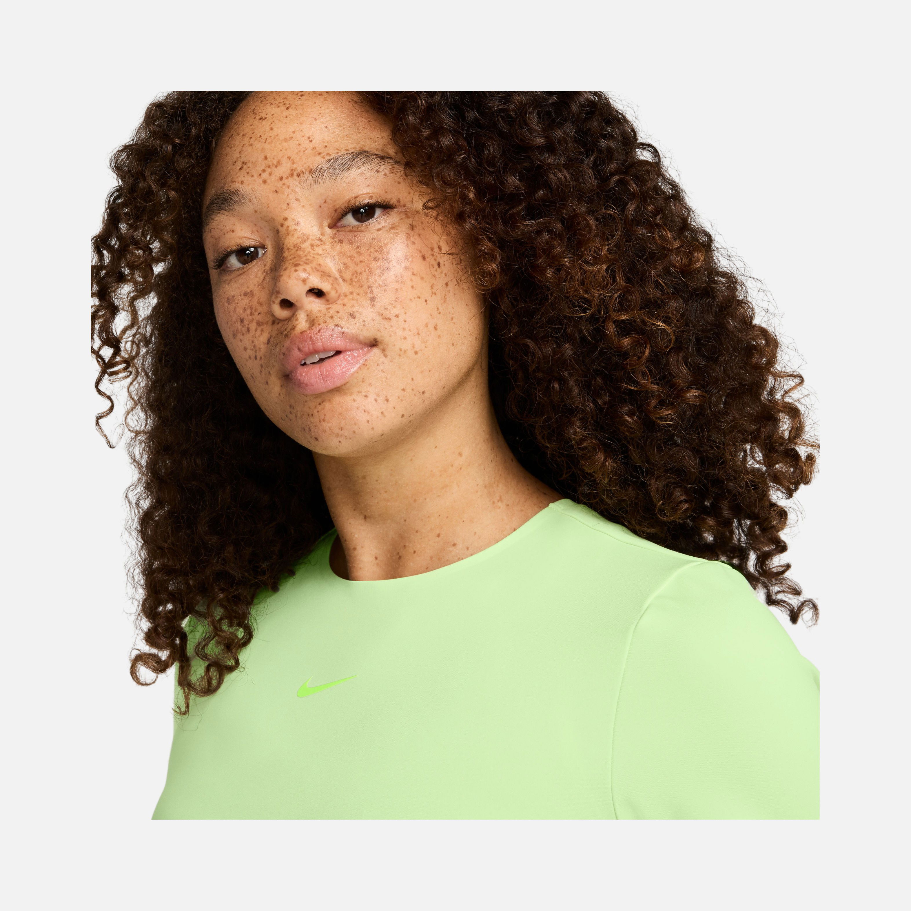 Nike W Dri-fit Ss Top Kadın Tişört